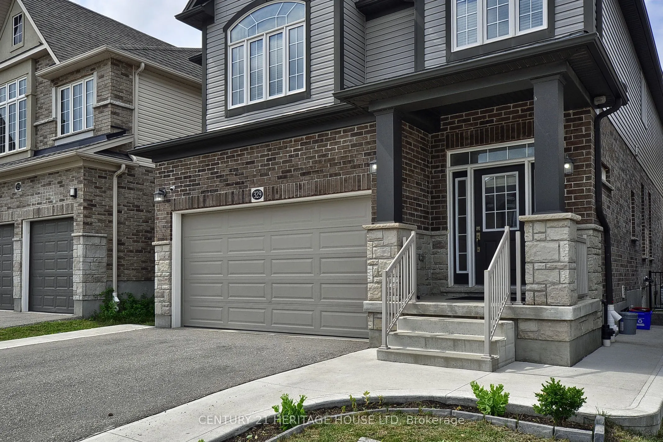 329 Sedgewood Street