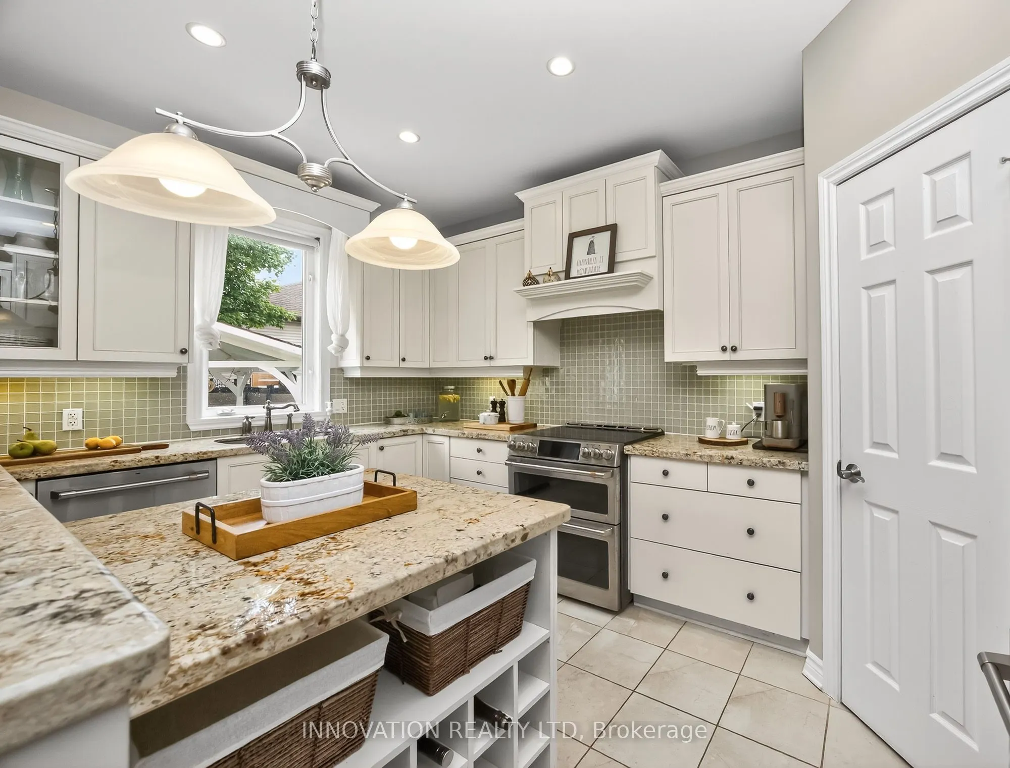 534 Landswood Way