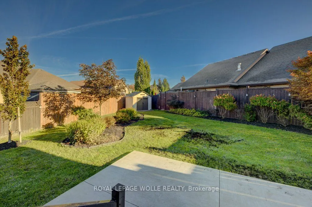 6379 Christopher Crescent