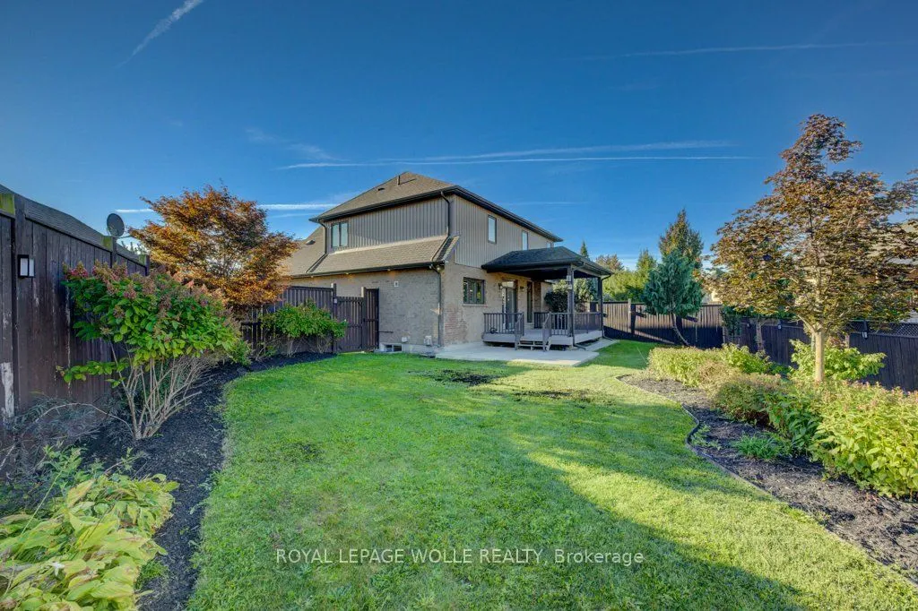 6379 Christopher Crescent