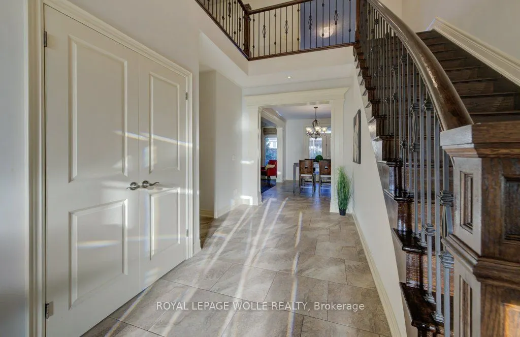 6379 Christopher Crescent