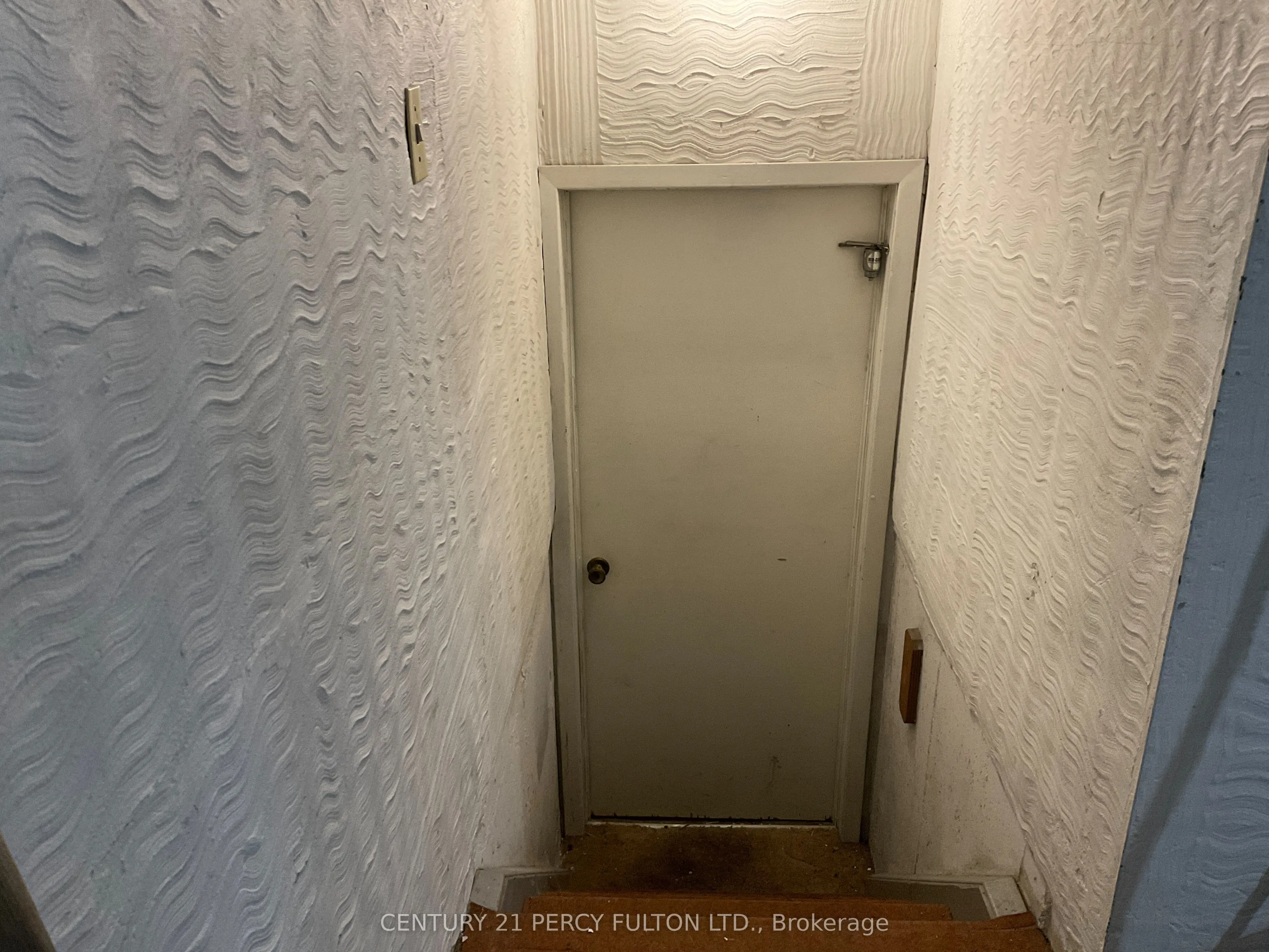 2 Trelawn Parkway E