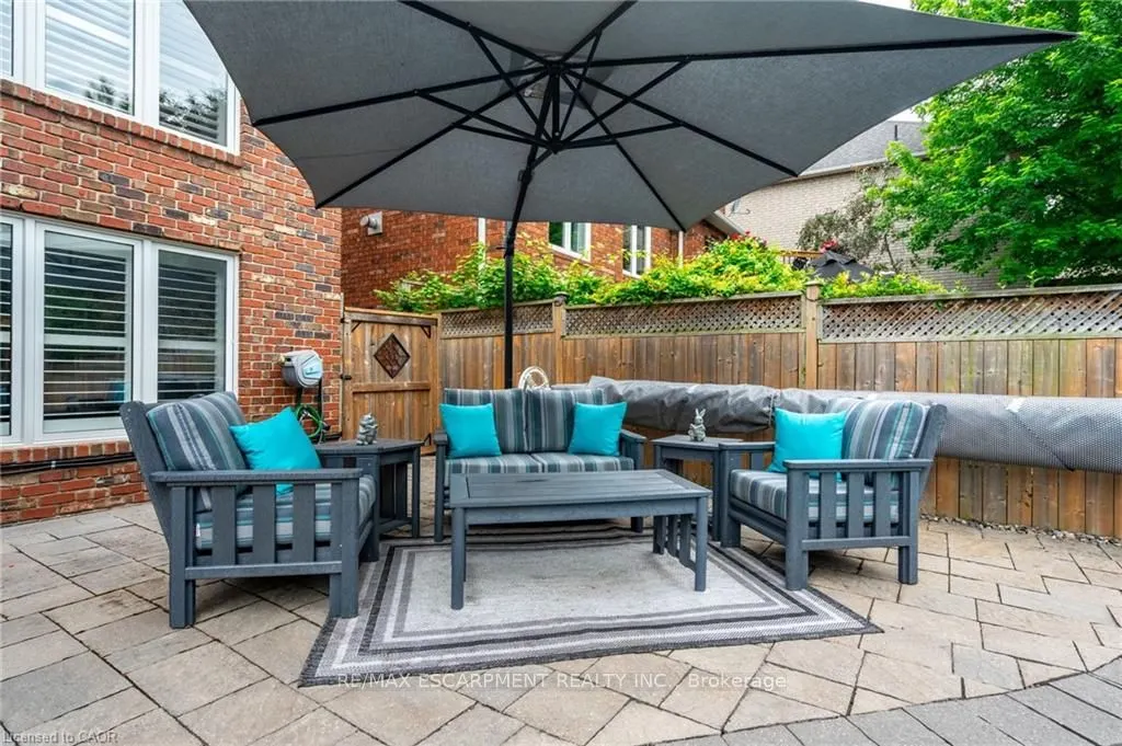 7 VOLTERRA Court