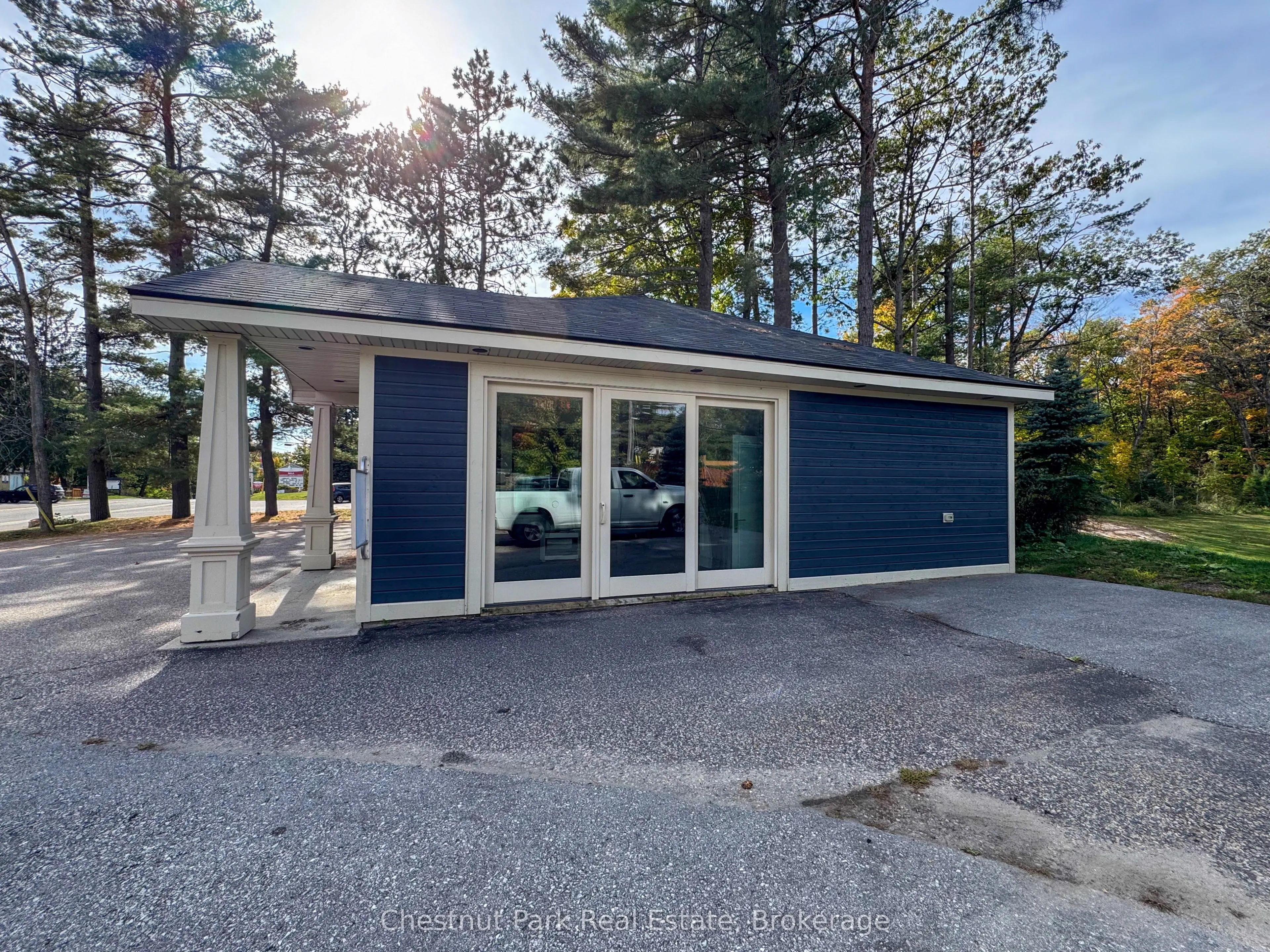 1004 Maple Street