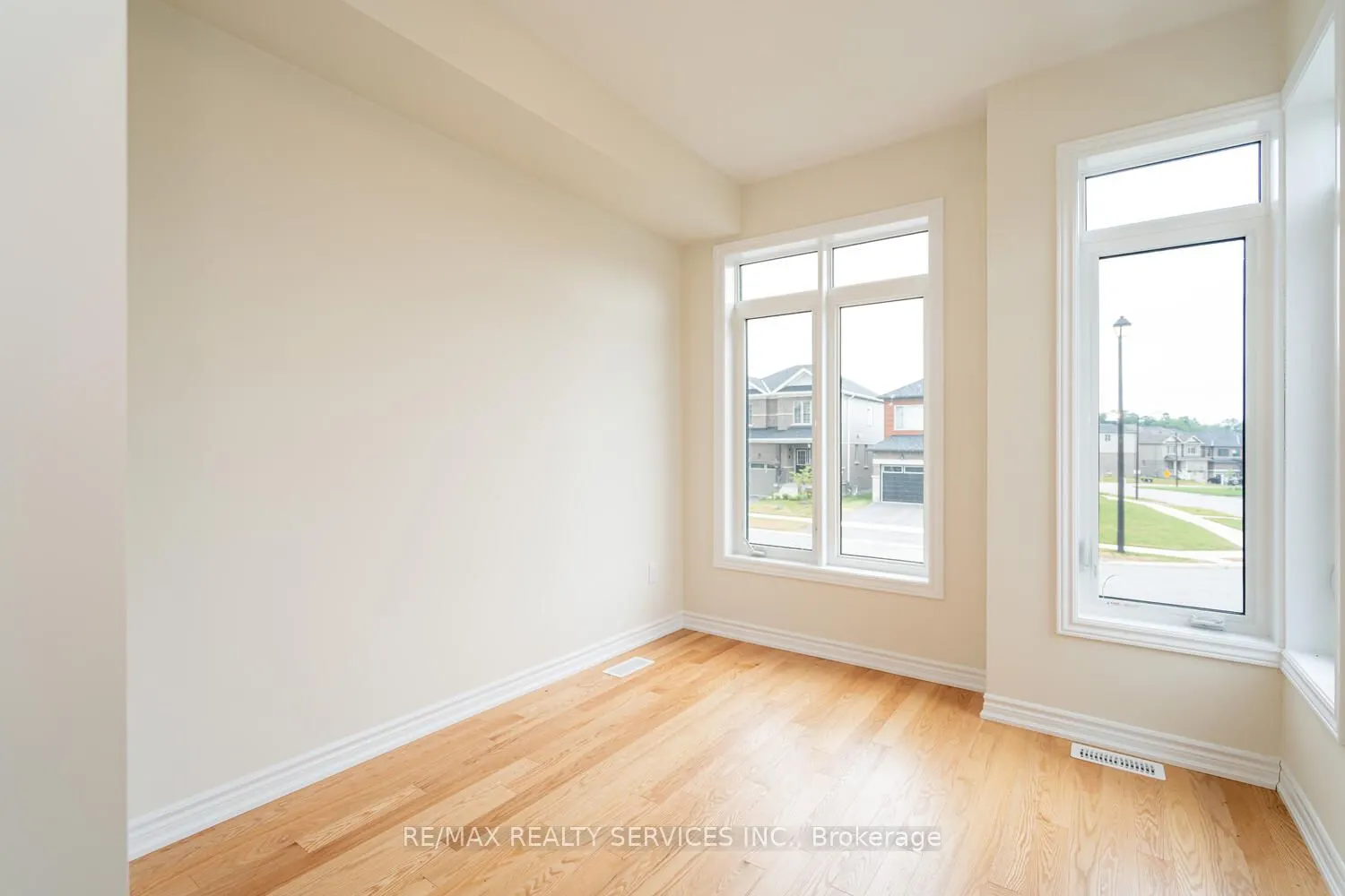 25 Heming Street
