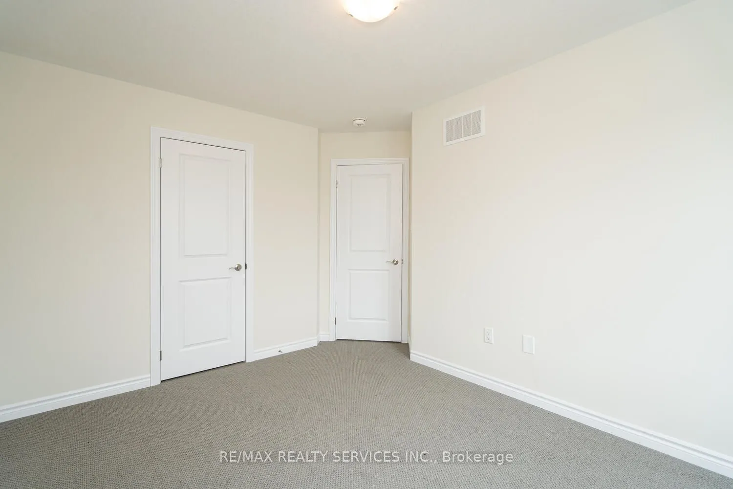 25 Heming Street