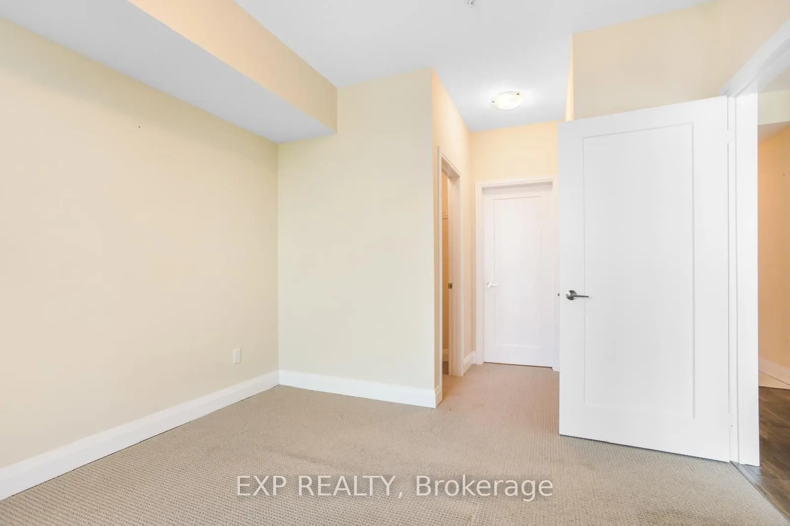 16 Concord Place, #216