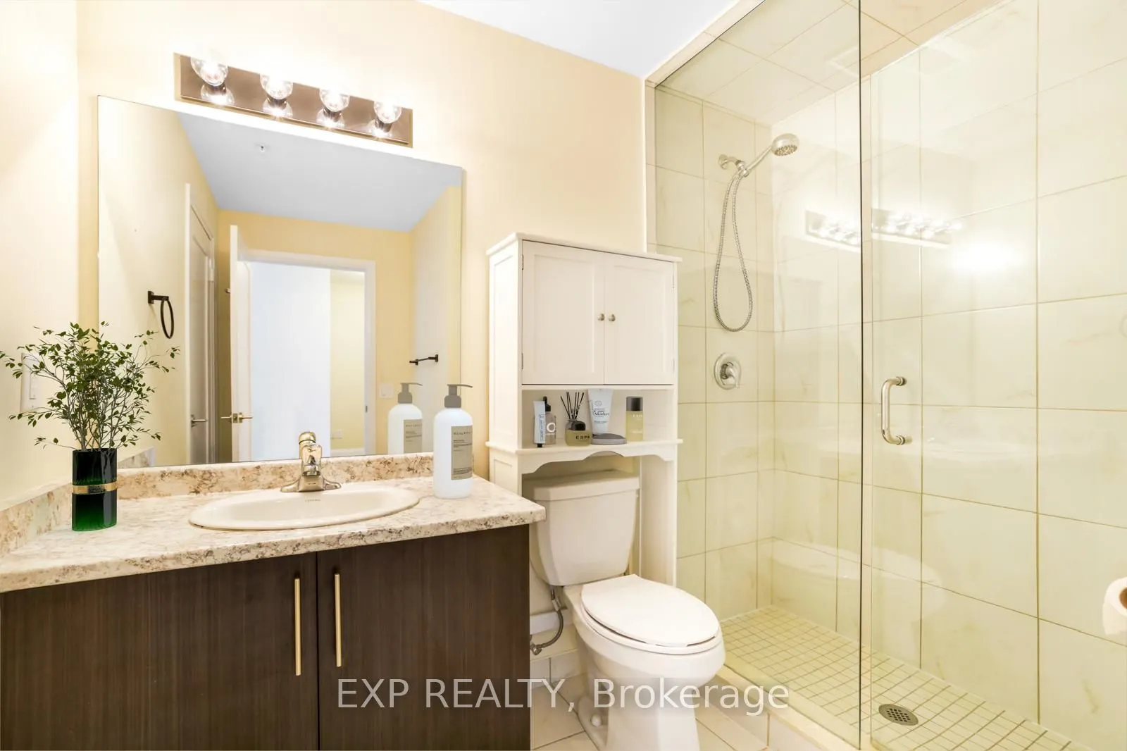 16 Concord Place, #216