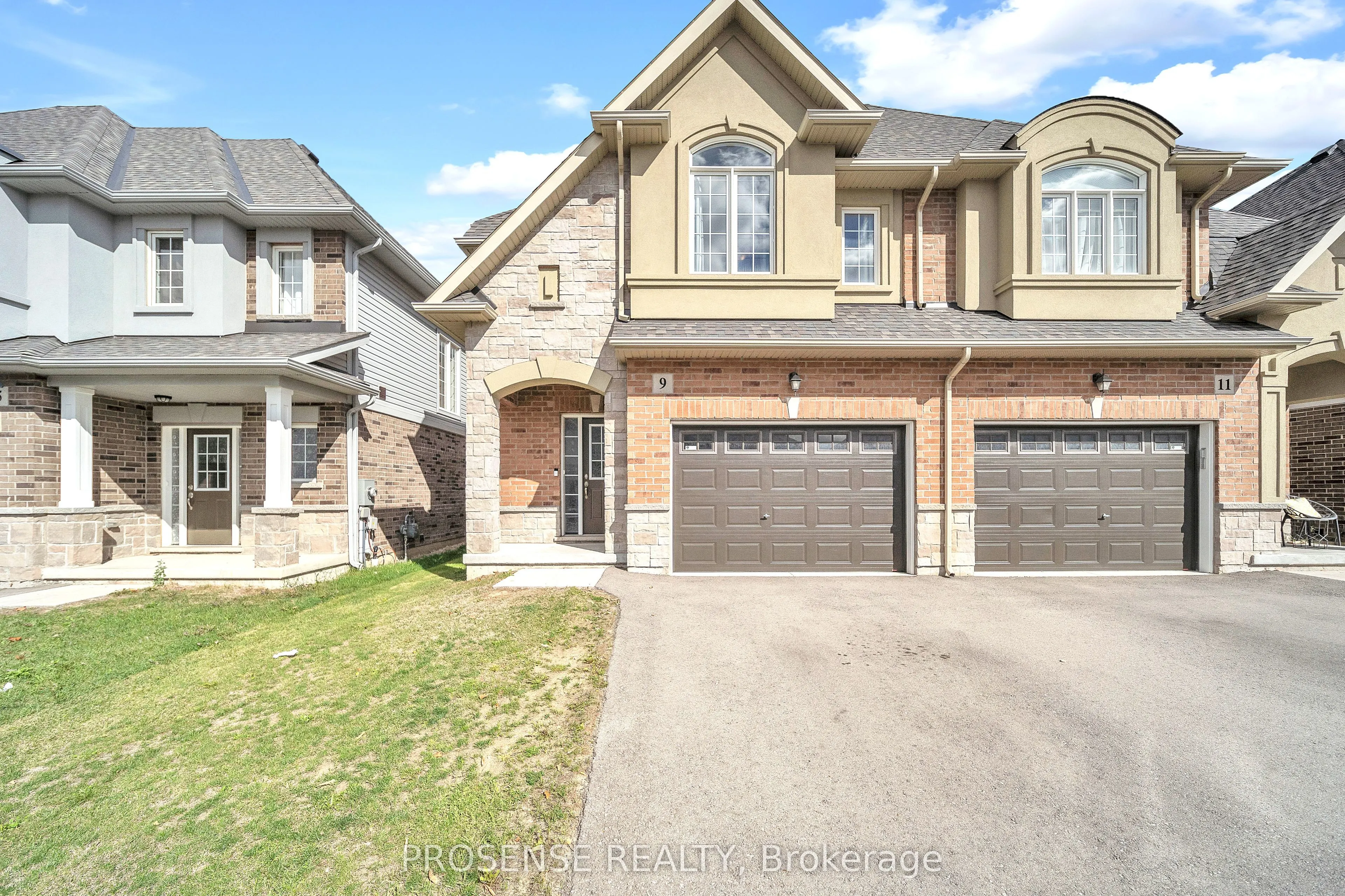 9 Starling Drive