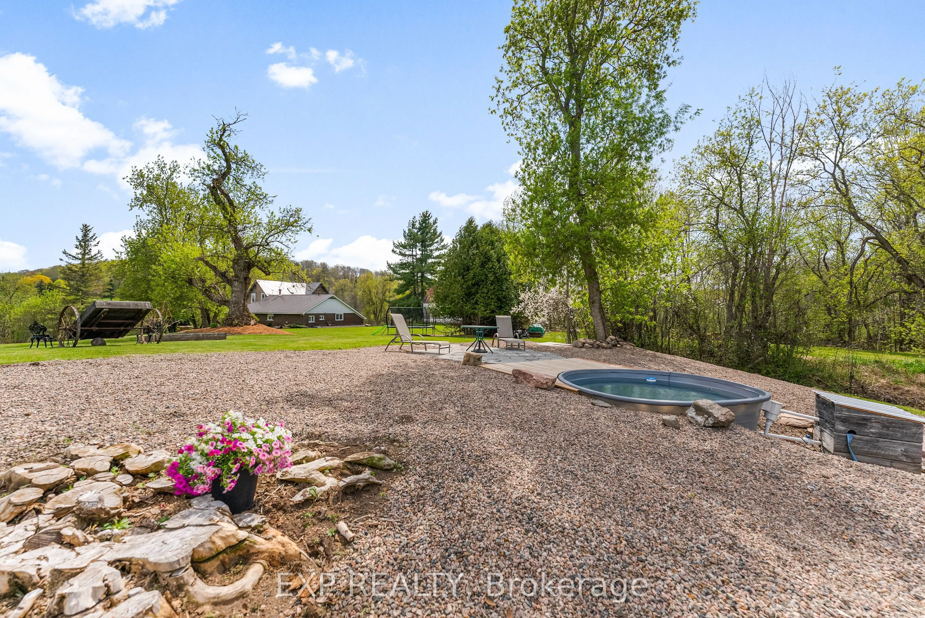 1724B Kohlsmith Road