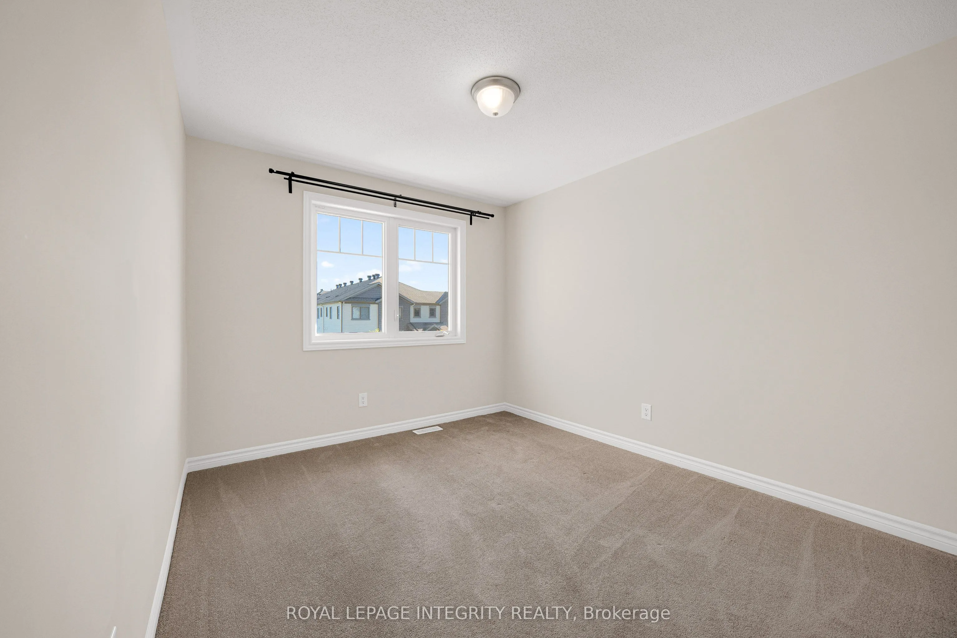 215 Merak Way