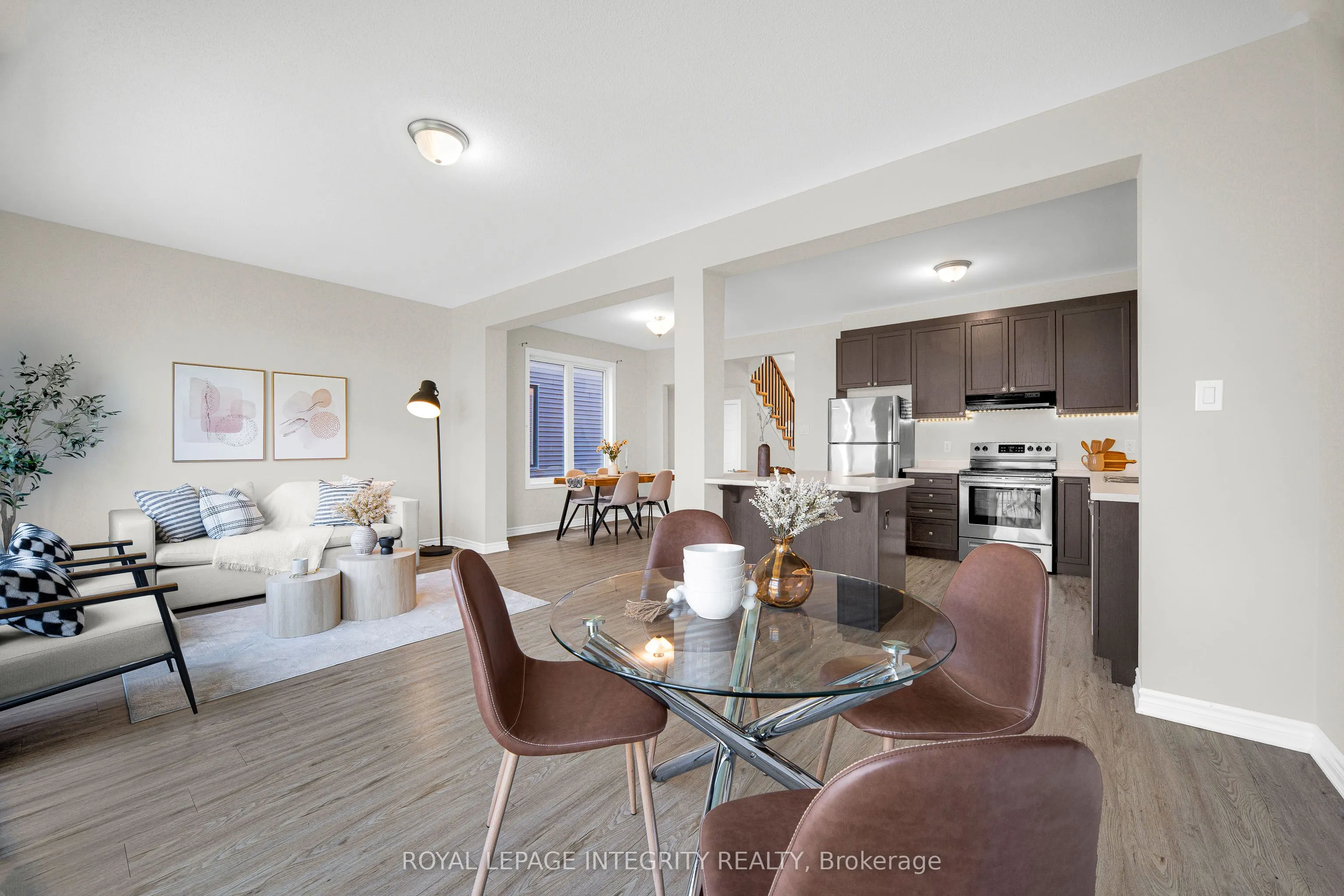 215 Merak Way