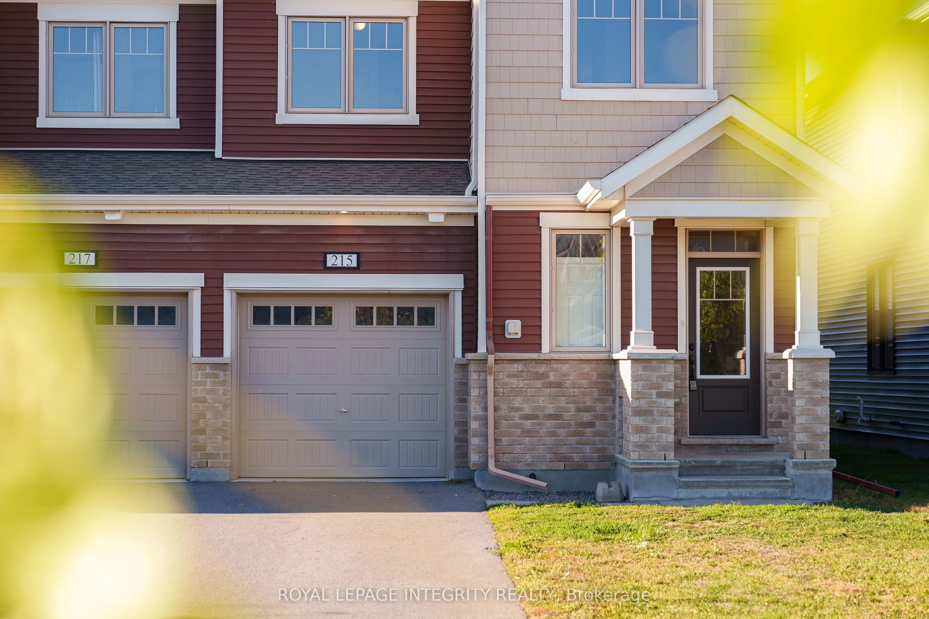 215 Merak Way