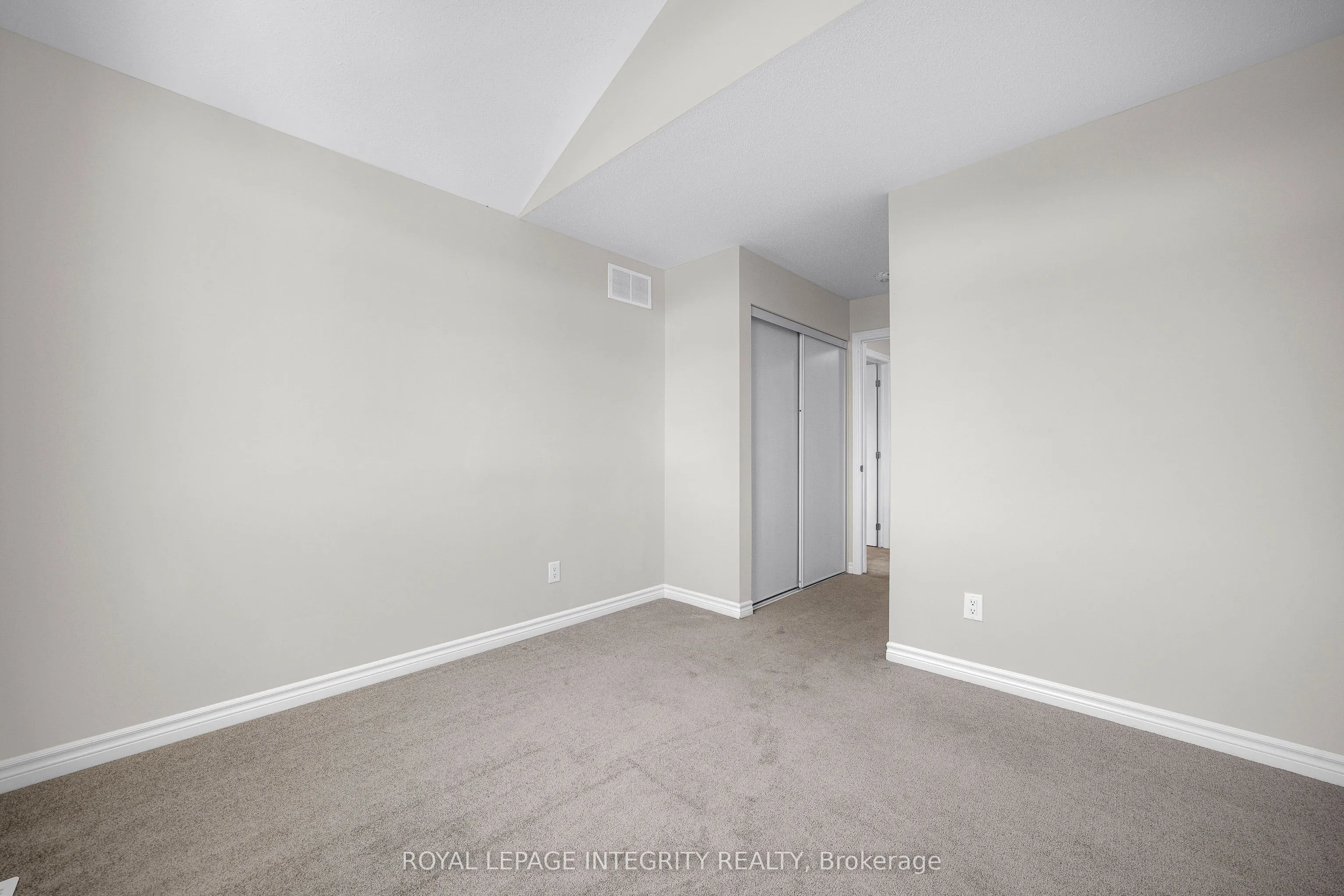 215 Merak Way