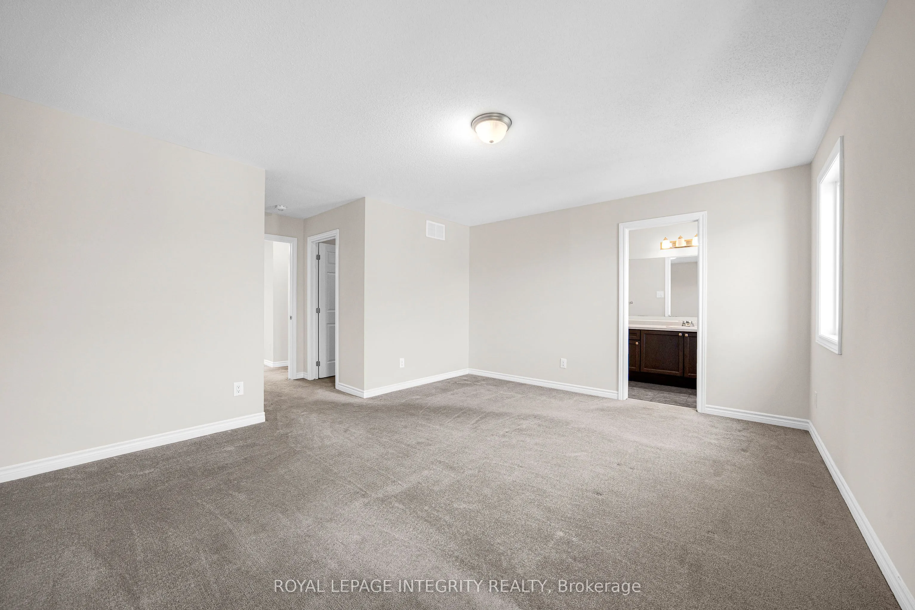 215 Merak Way