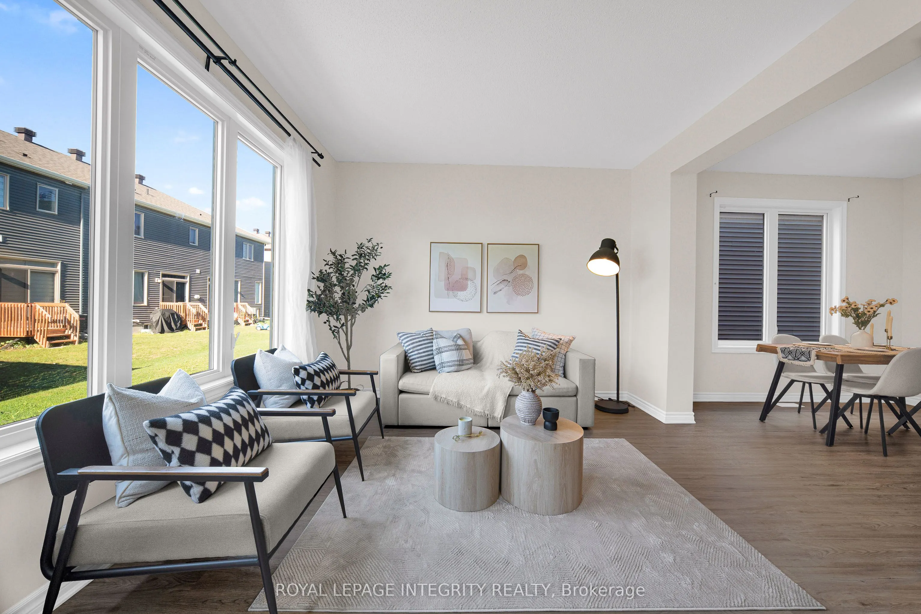 215 Merak Way