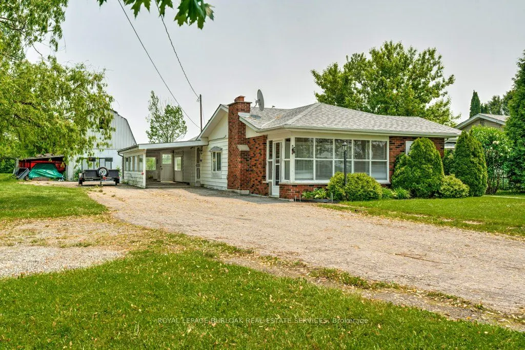 114 Second Road E