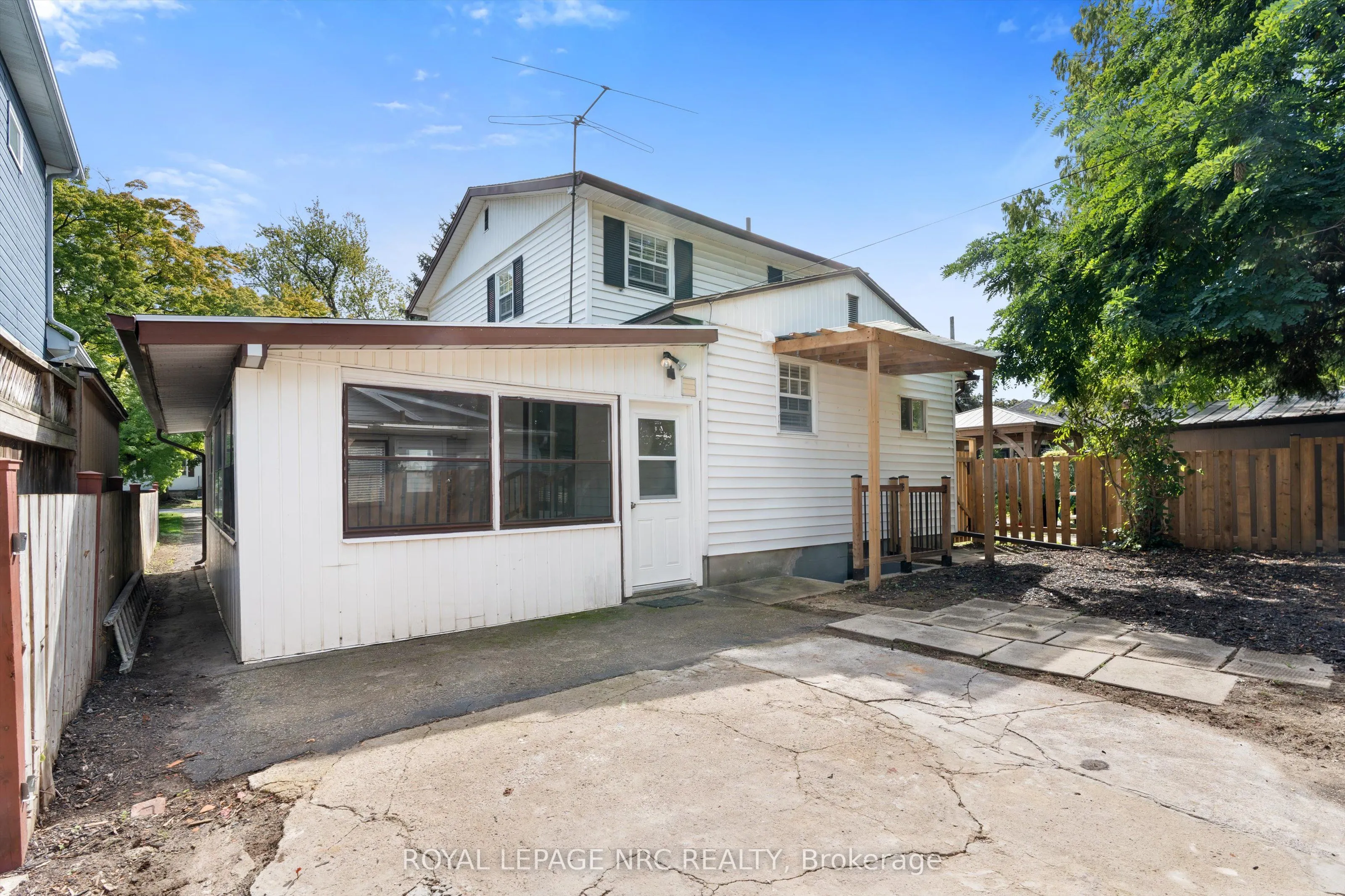 88 Bayview Drive