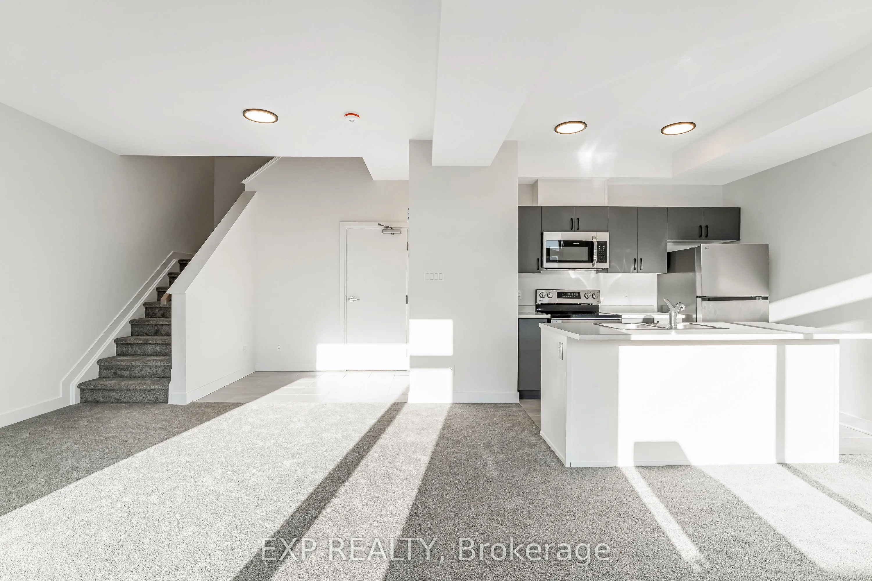 230 Pingwi Place, #C