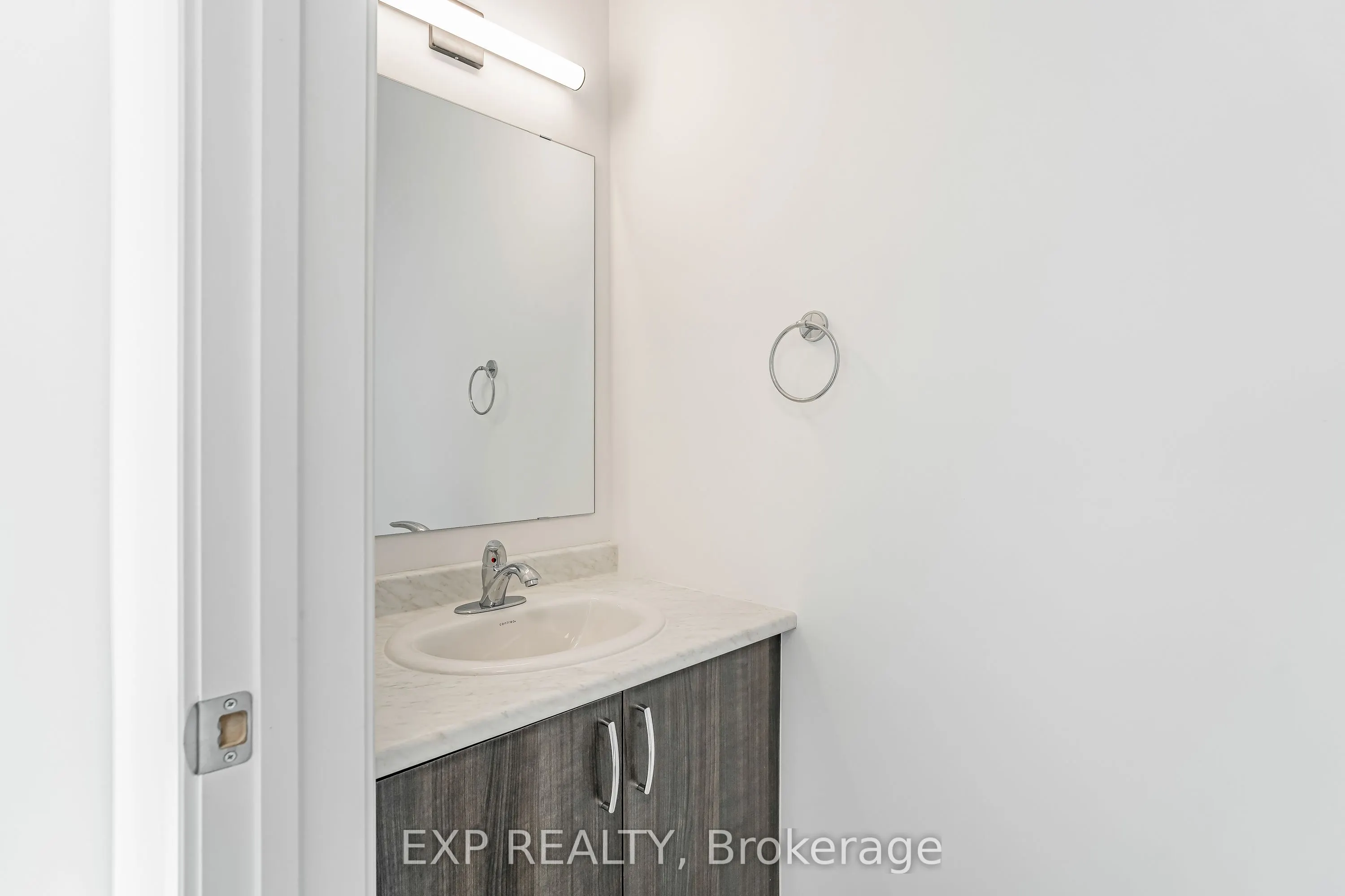 230 Pingwi Place, #C