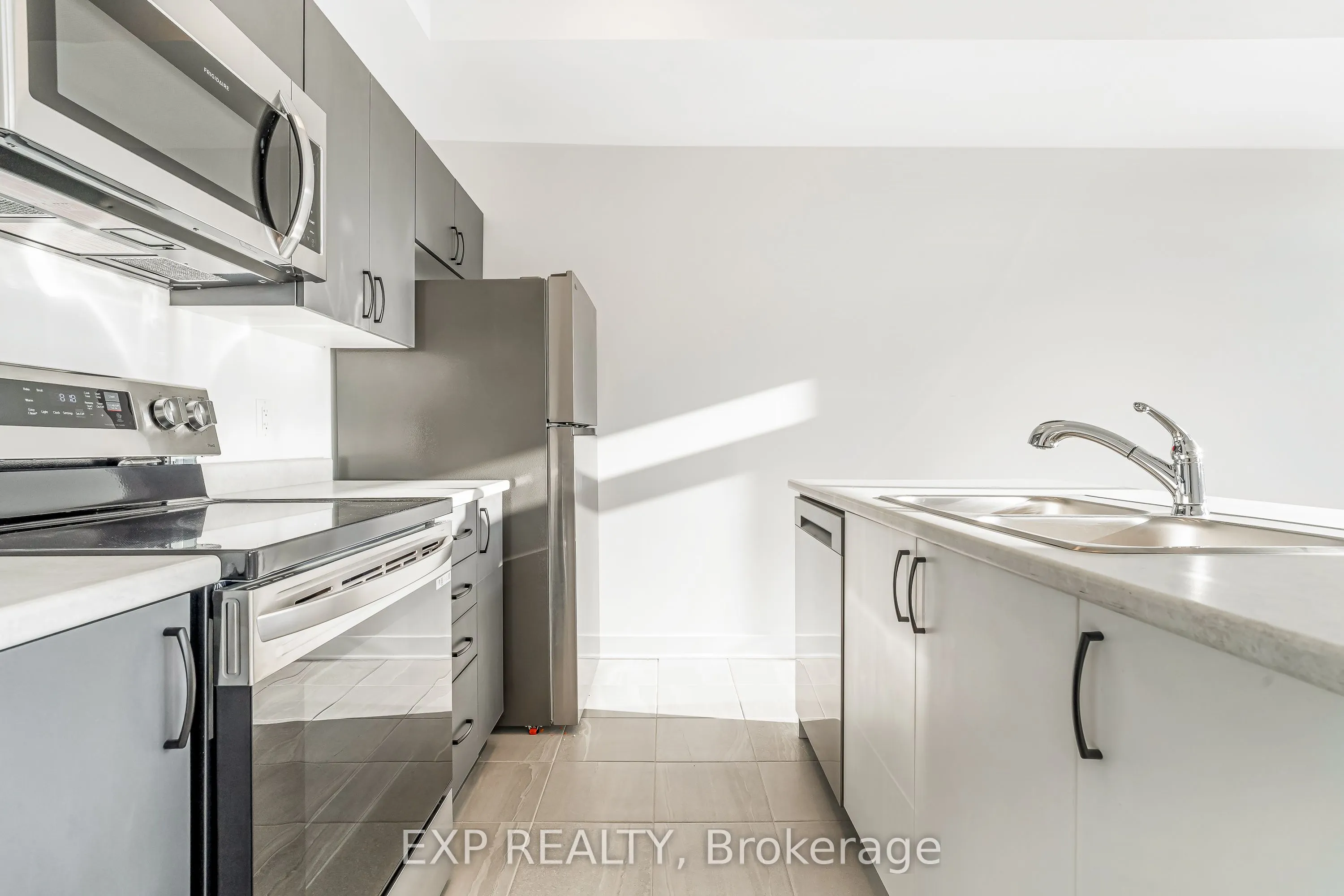 230 Pingwi Place, #C