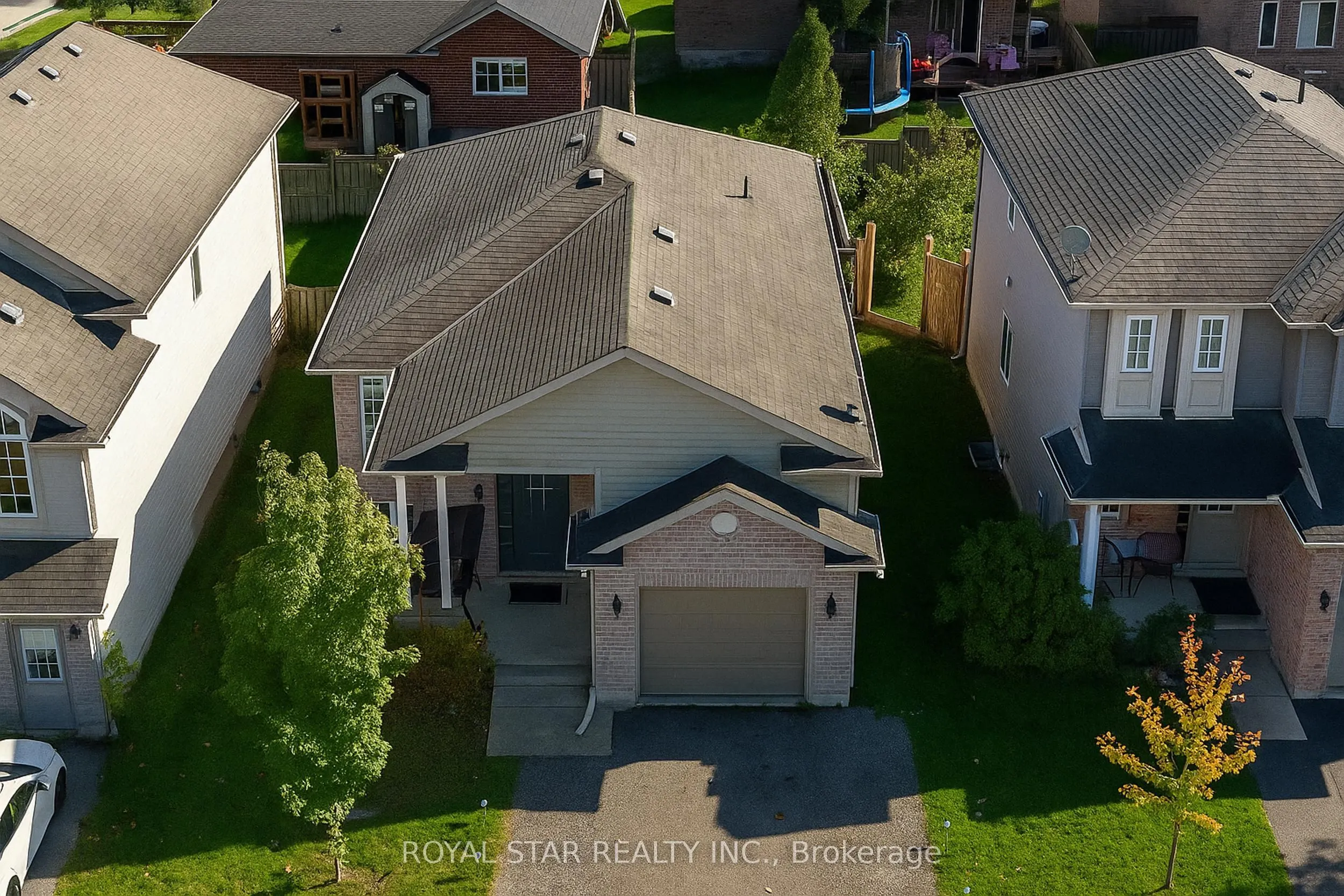 3 Kerr Crescent