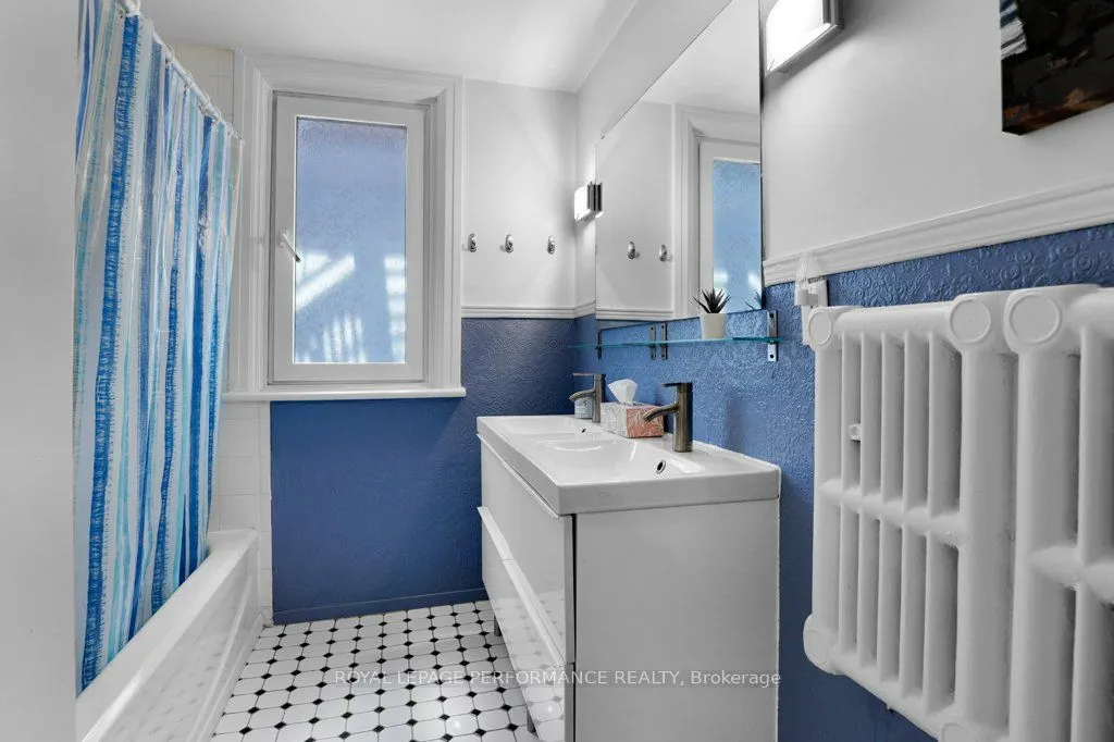 50 Delaware Avenue, #2