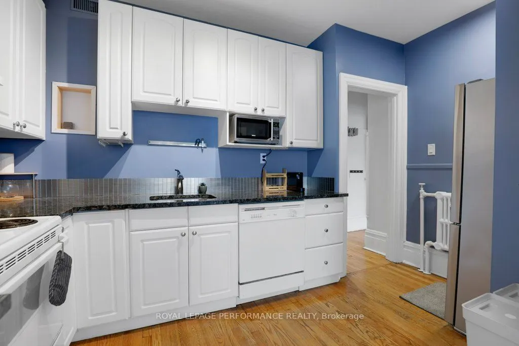 50 Delaware Avenue, #2