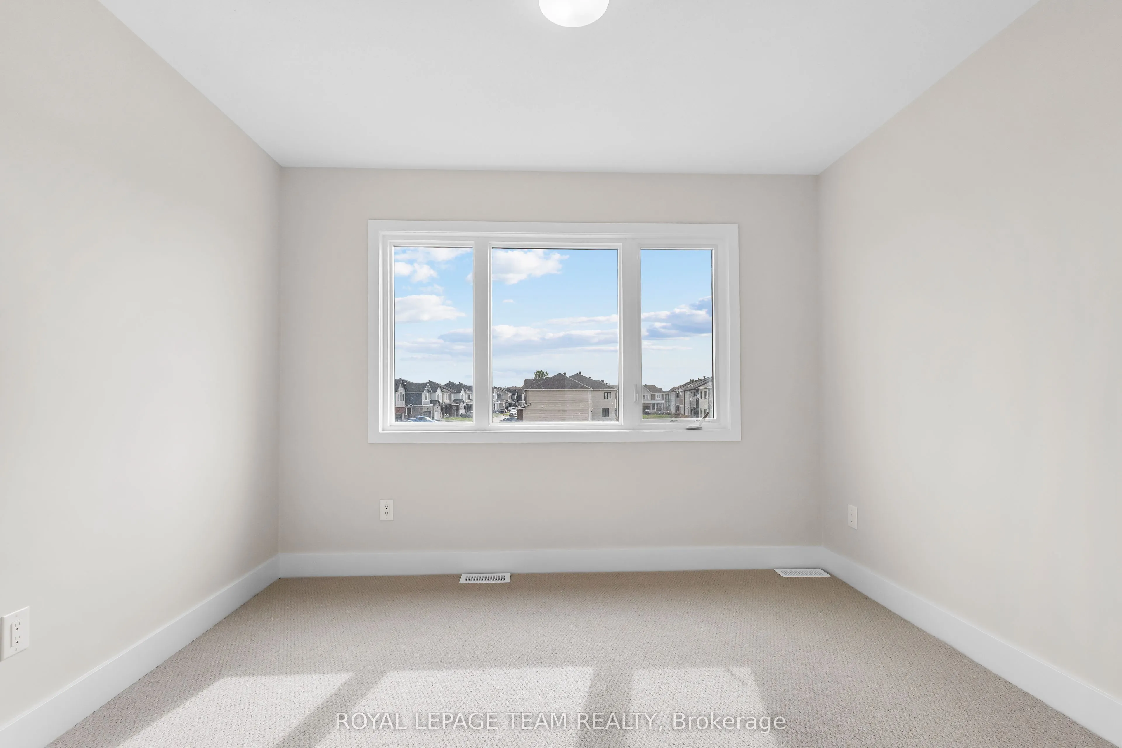 343 CANTERING Drive
