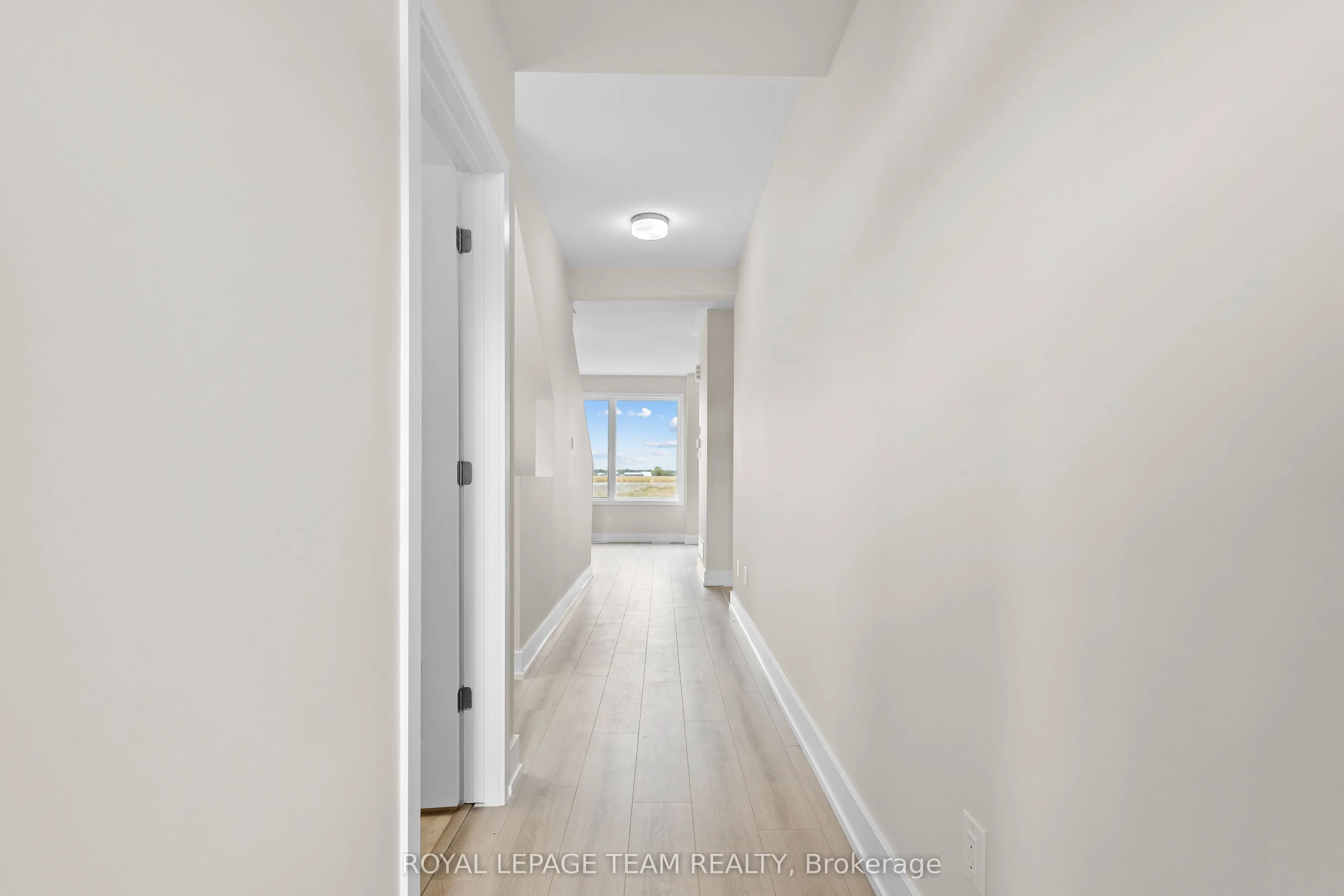 343 CANTERING Drive