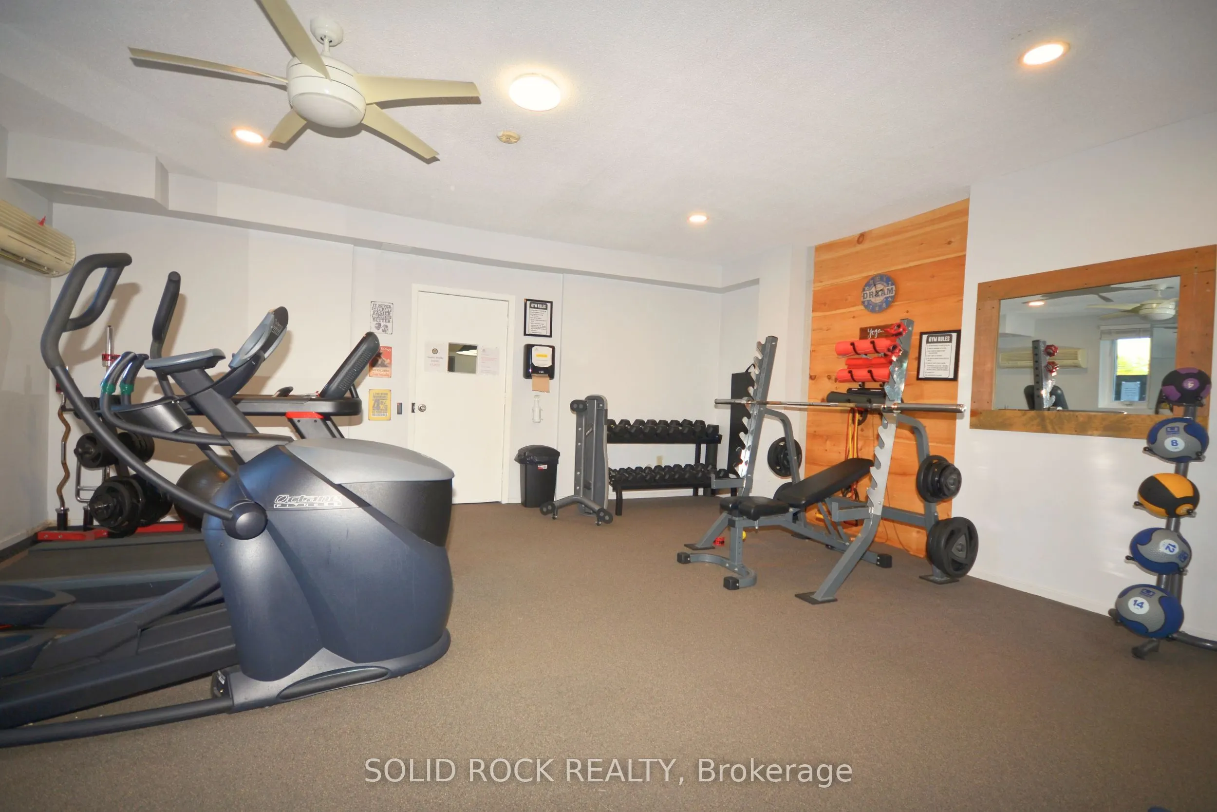 3100 Carling Avenue, #812