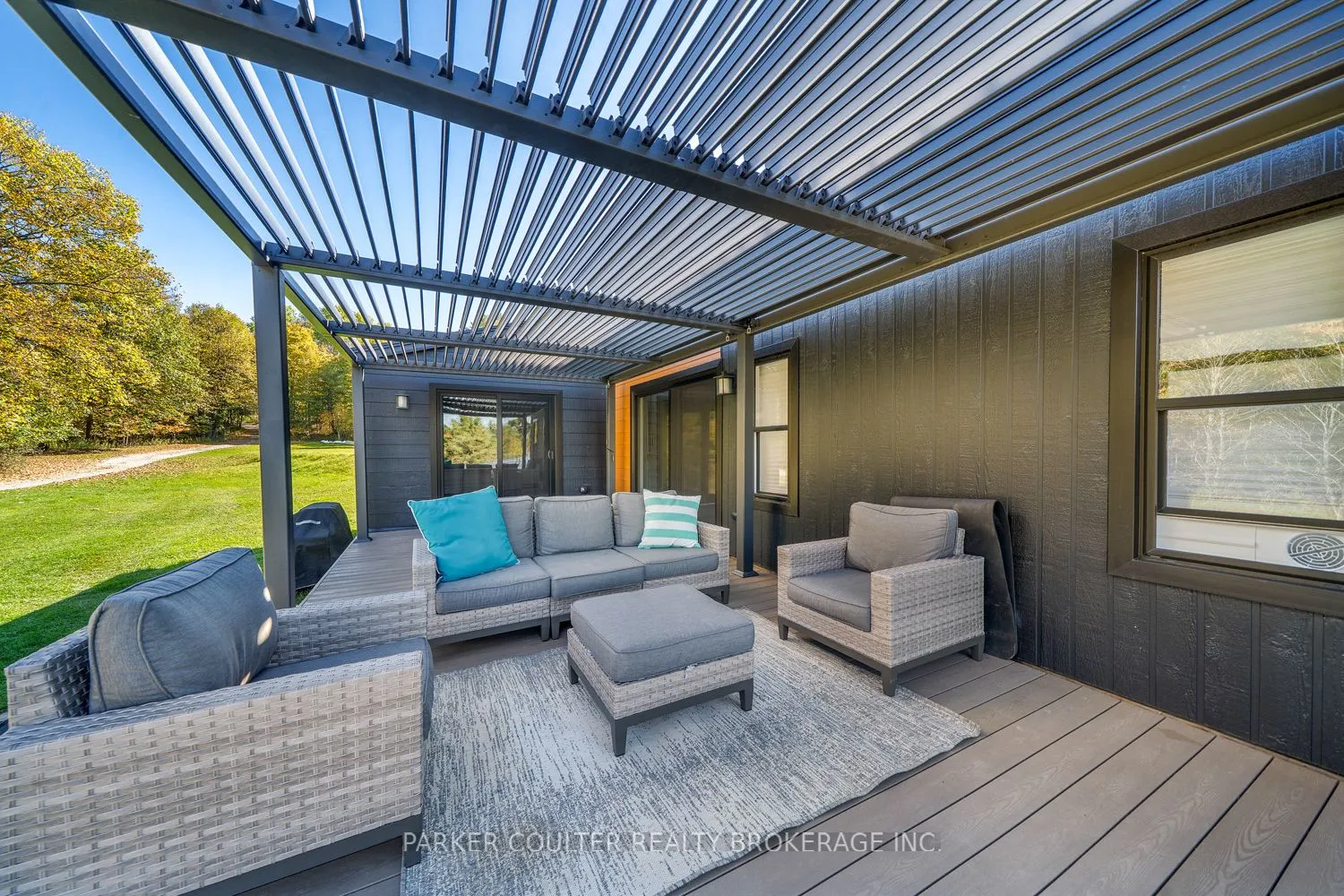 1366 Rosseau Lake Rd 2