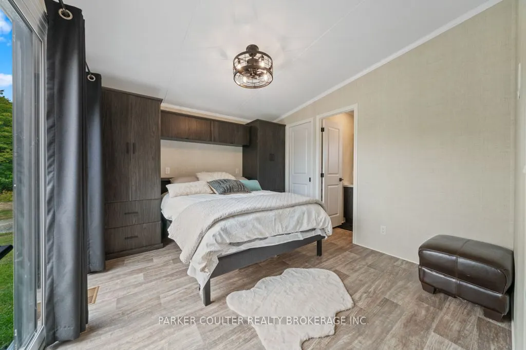 1366 Rosseau Lake Rd 2