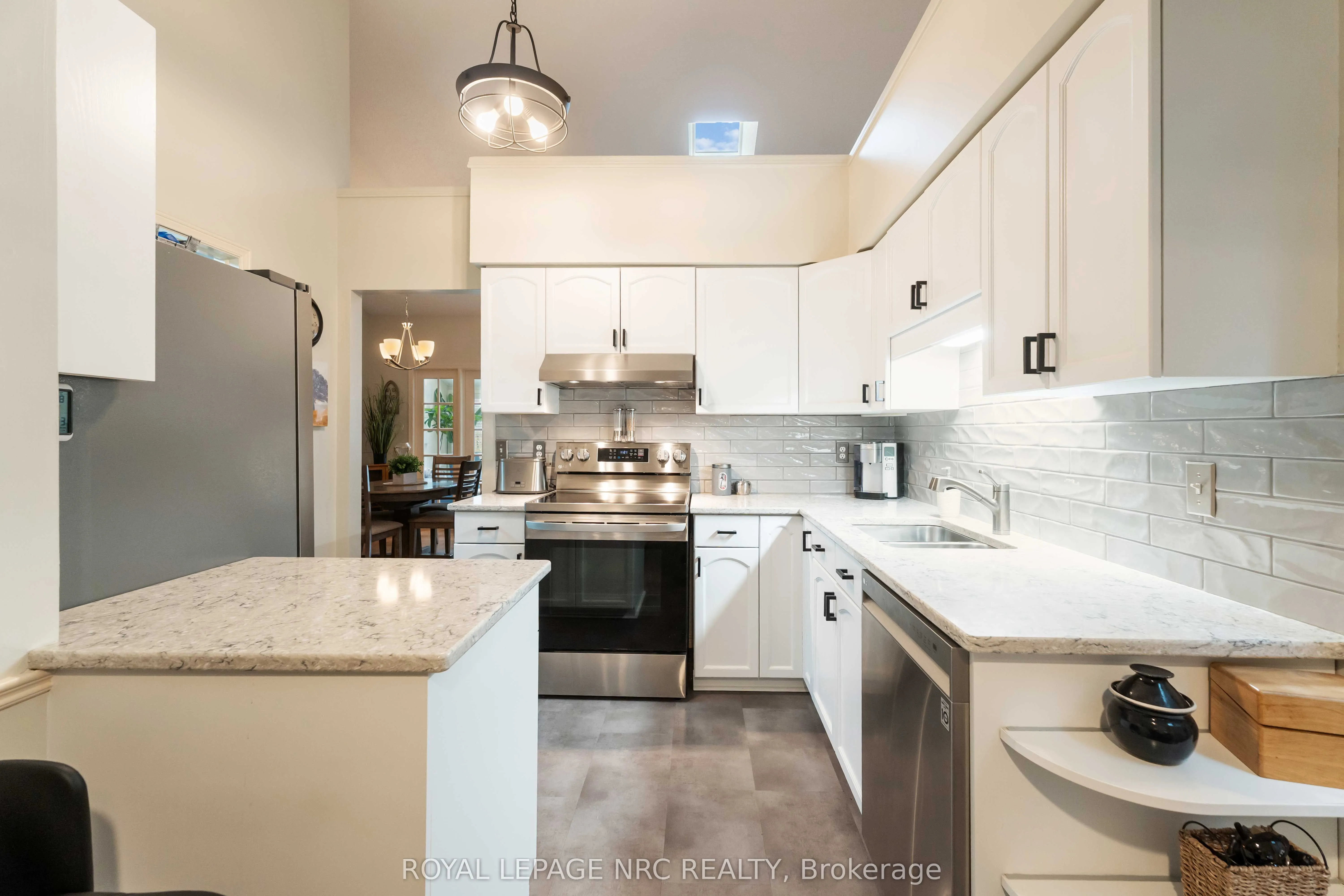 4156 Beechnut Court, #16