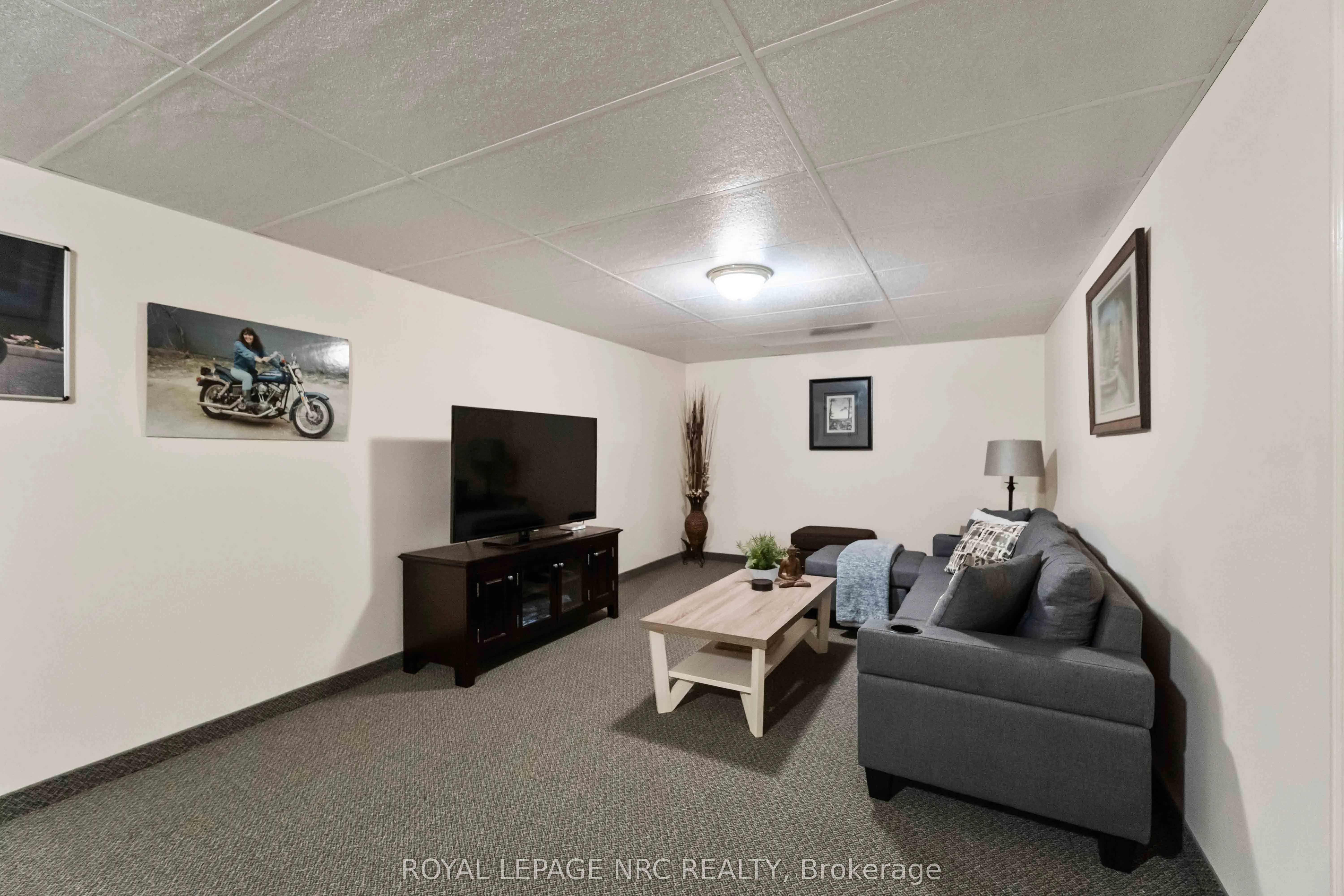 4156 Beechnut Court, #16