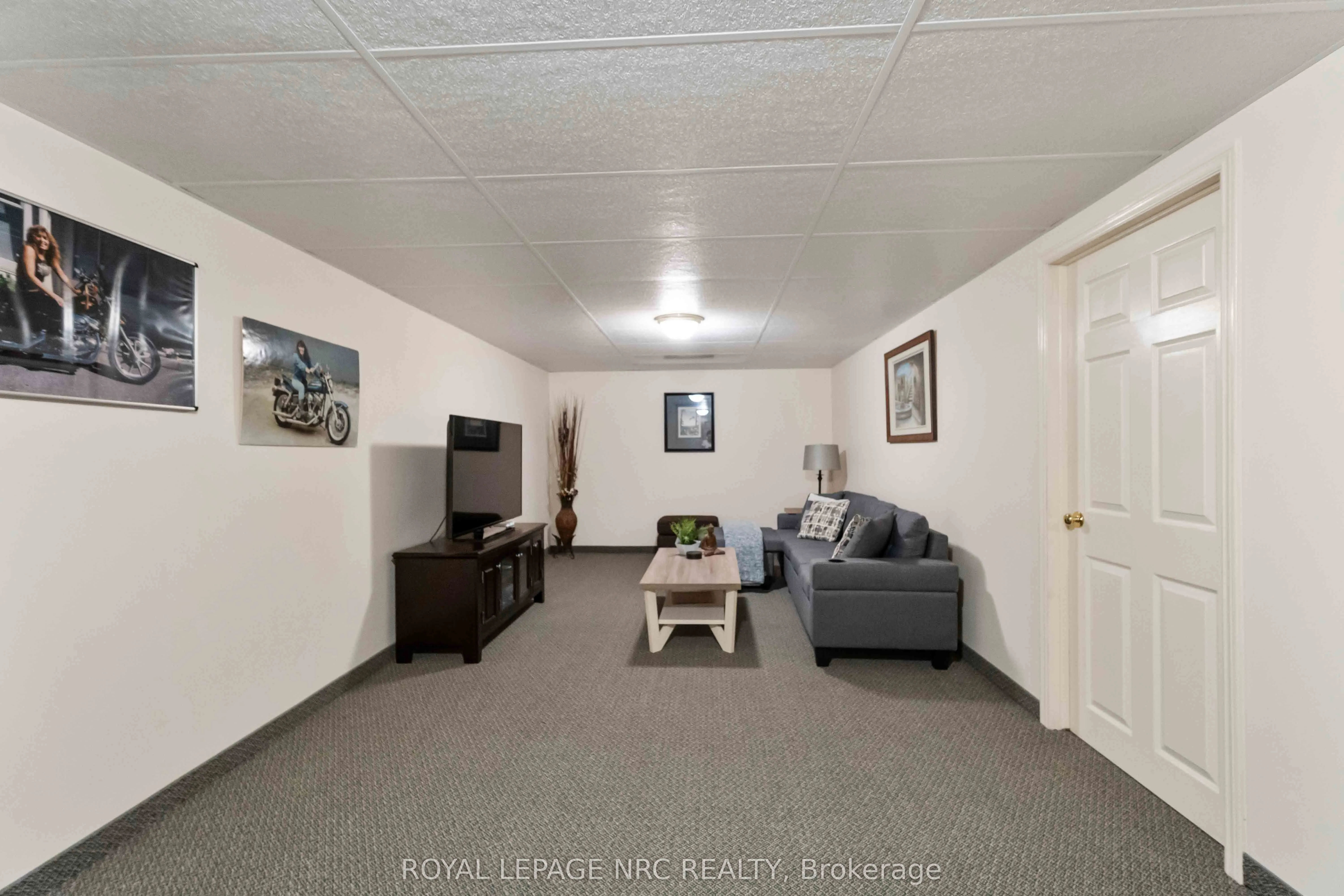 4156 Beechnut Court, #16