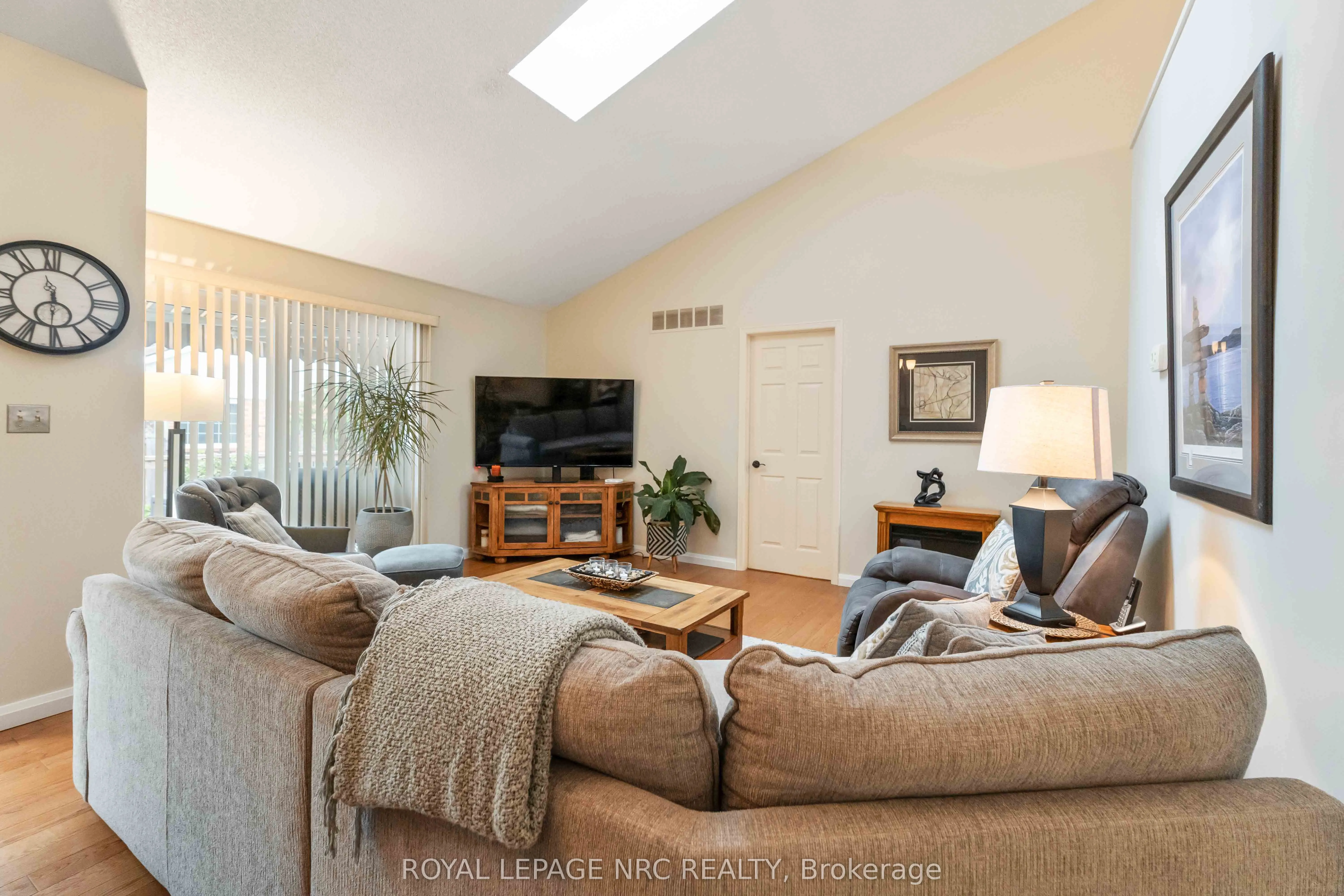 4156 Beechnut Court, #16