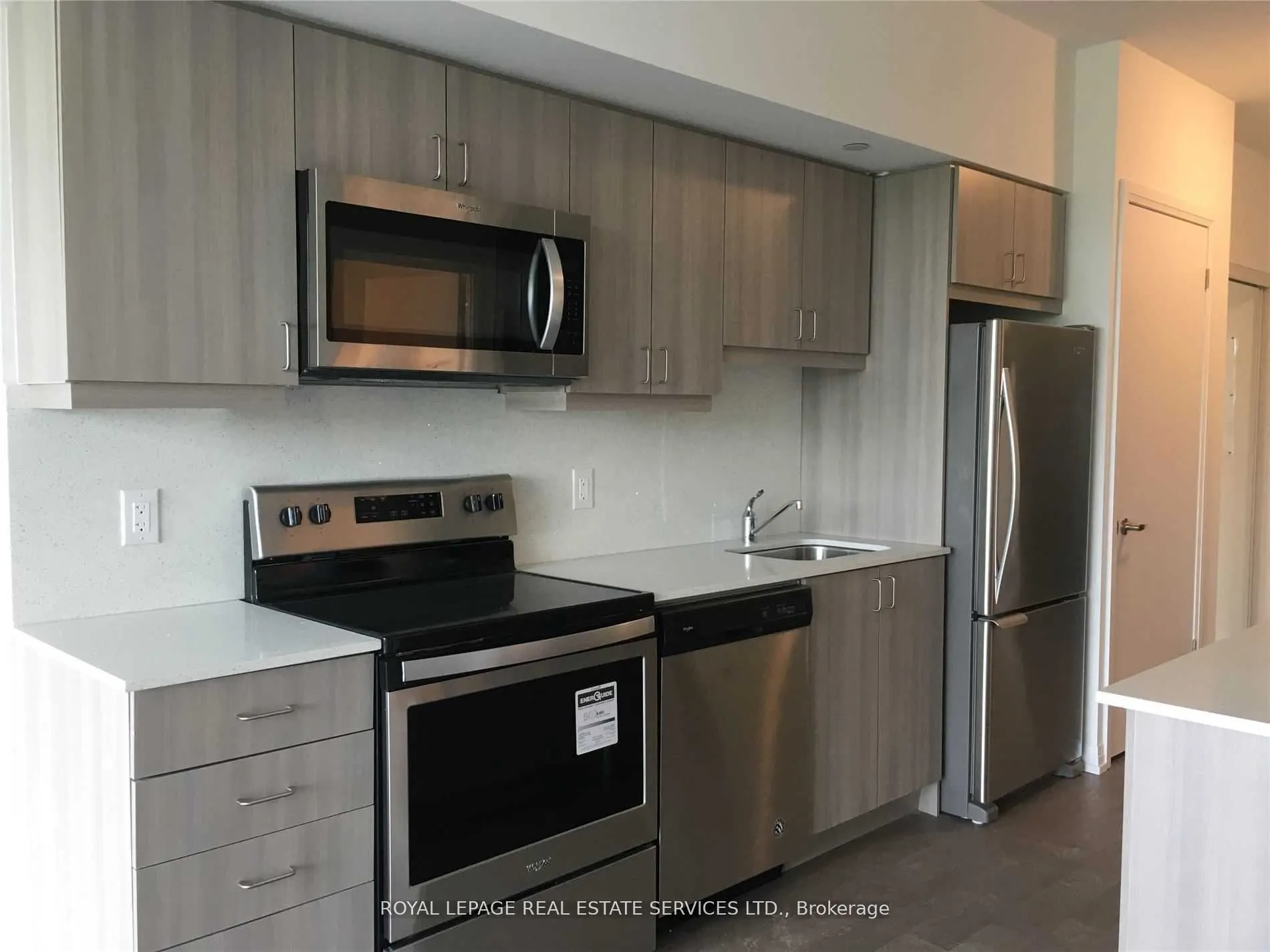 7711 Green Avenue, #505