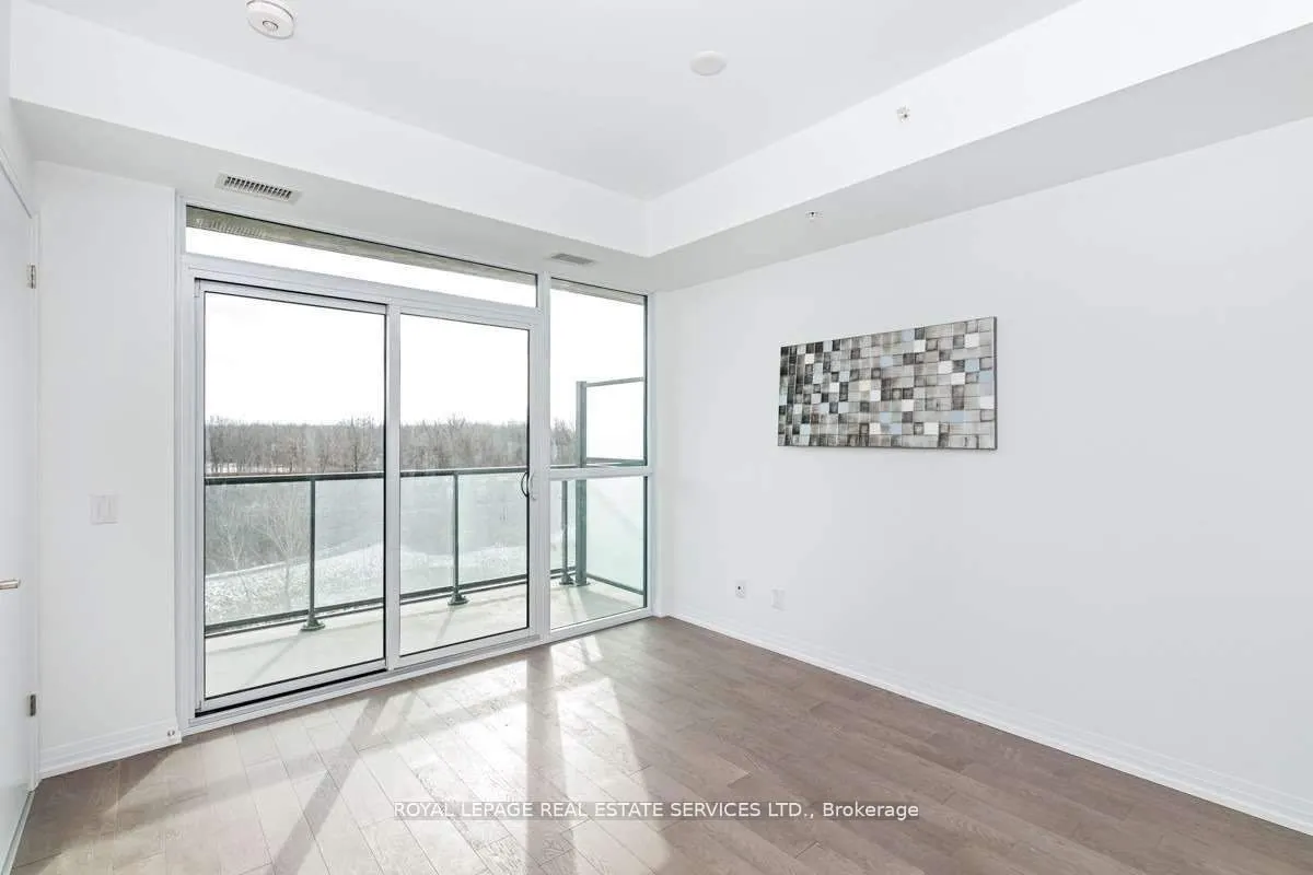 7711 Green Avenue, #505
