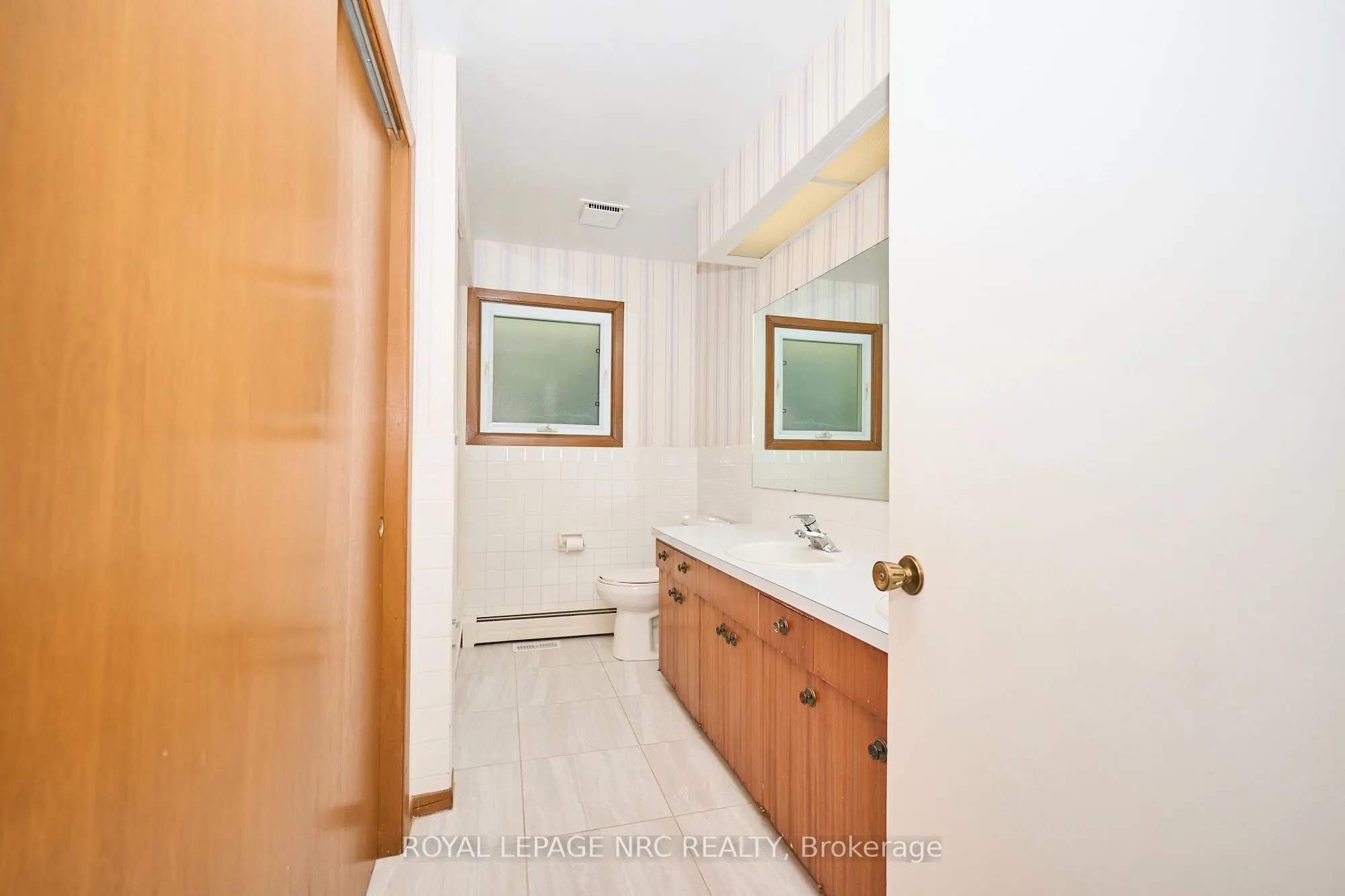 125 DALEVIEW Drive