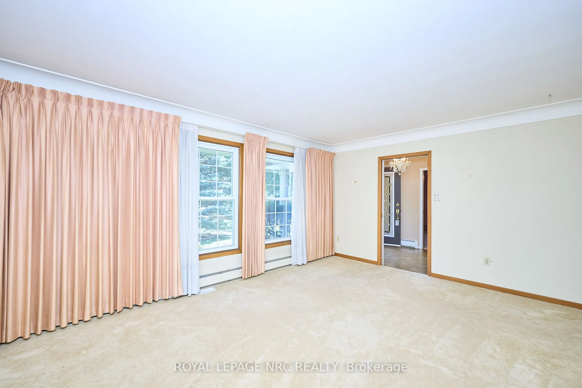 125 DALEVIEW Drive