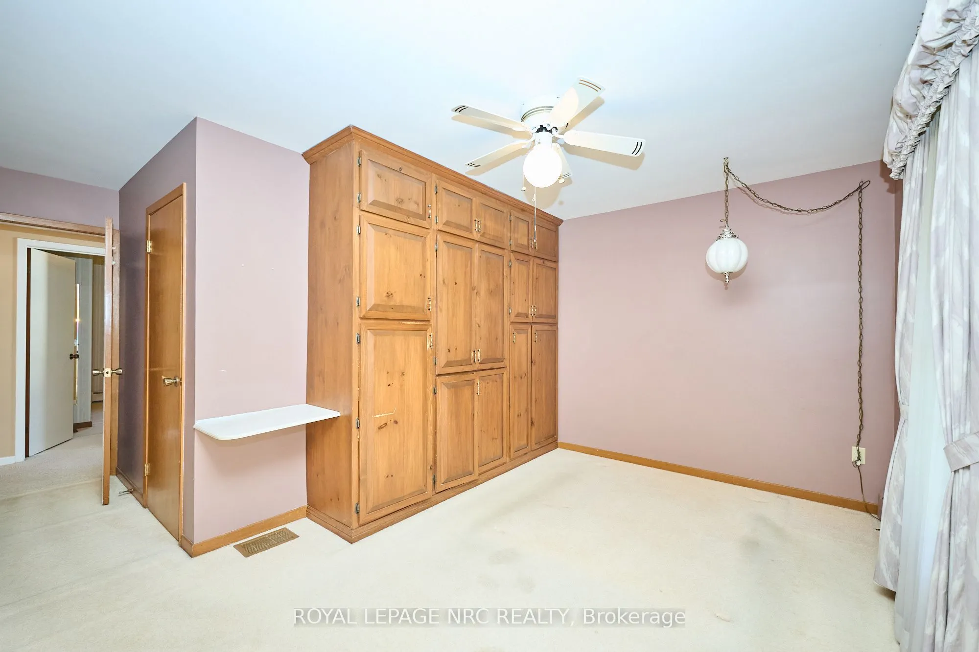 125 DALEVIEW Drive