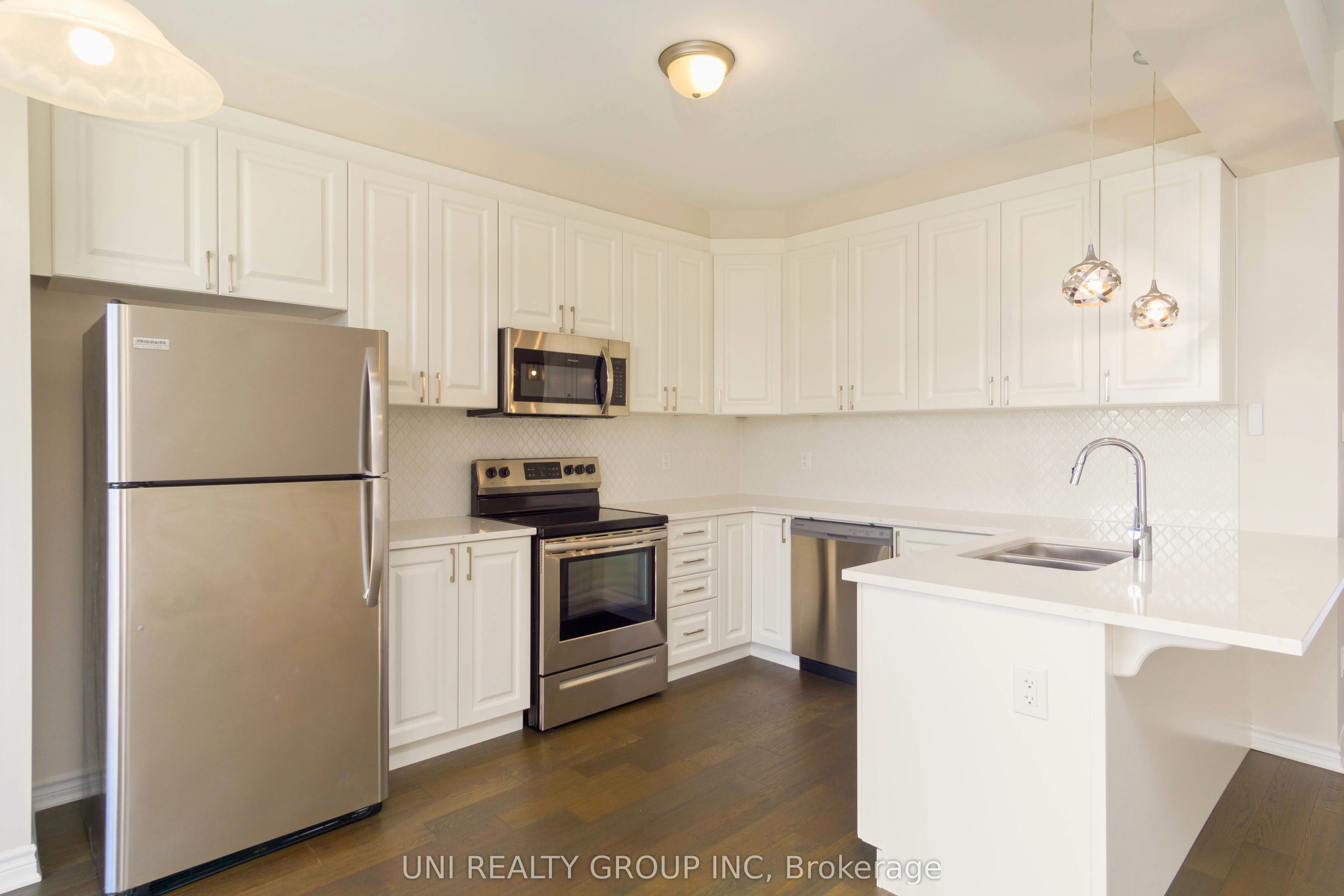 335 APHELION Crescent