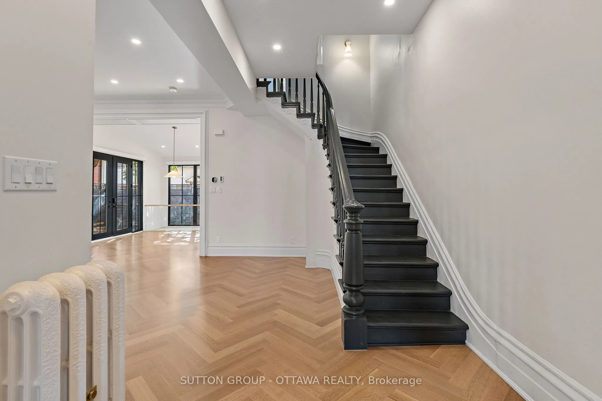 512 Cooper Street