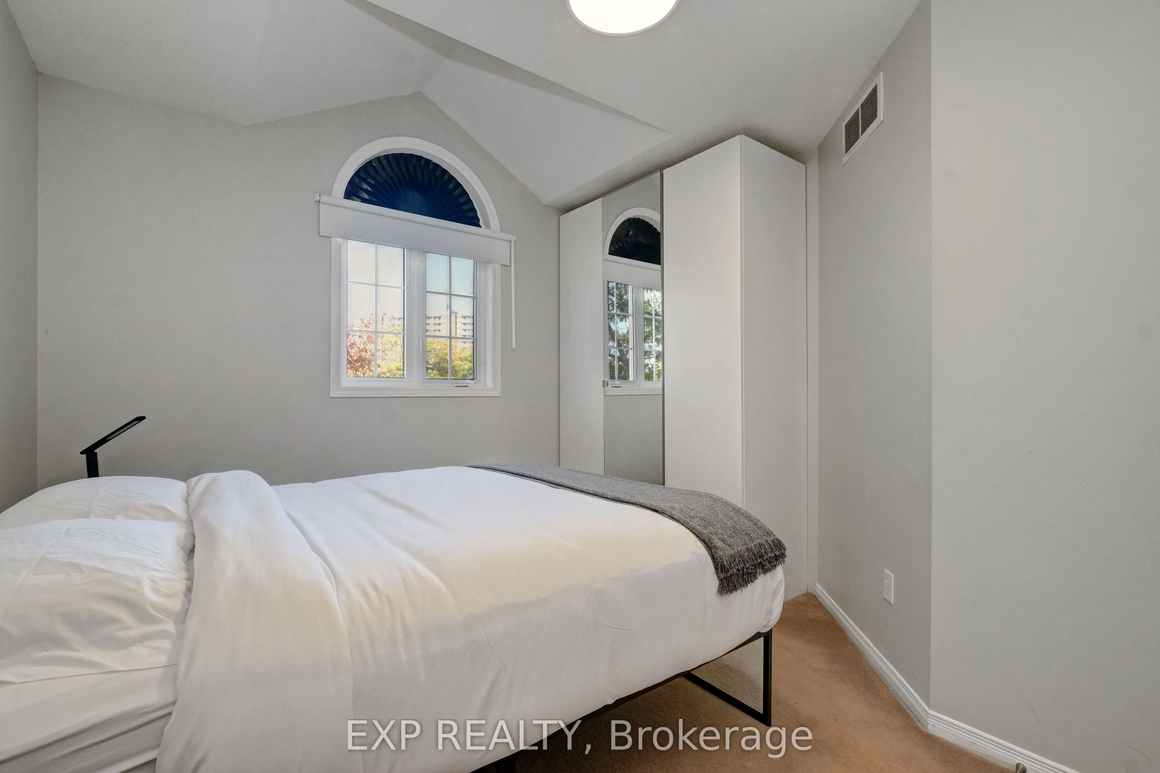 104 Carwood Circle