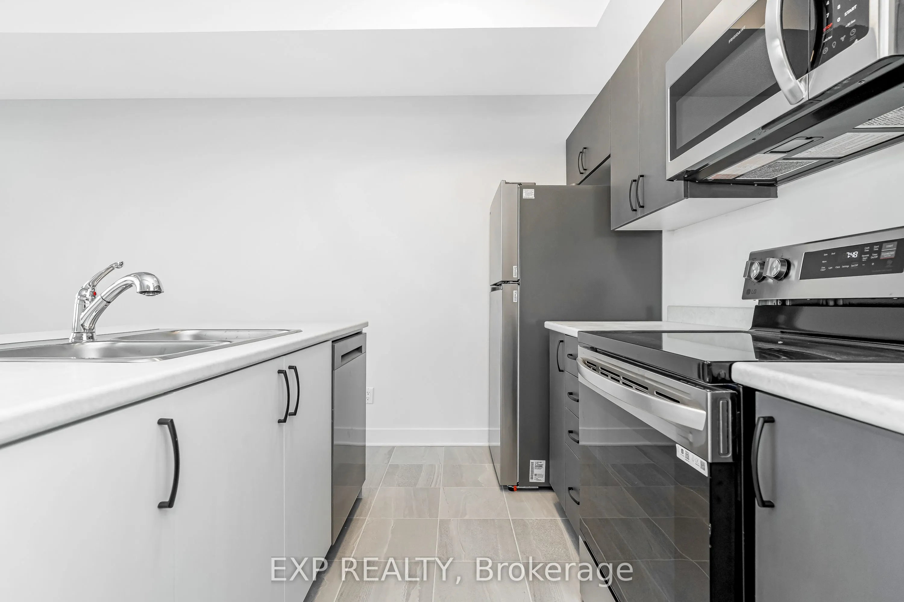 230 Pingwi Place, #K