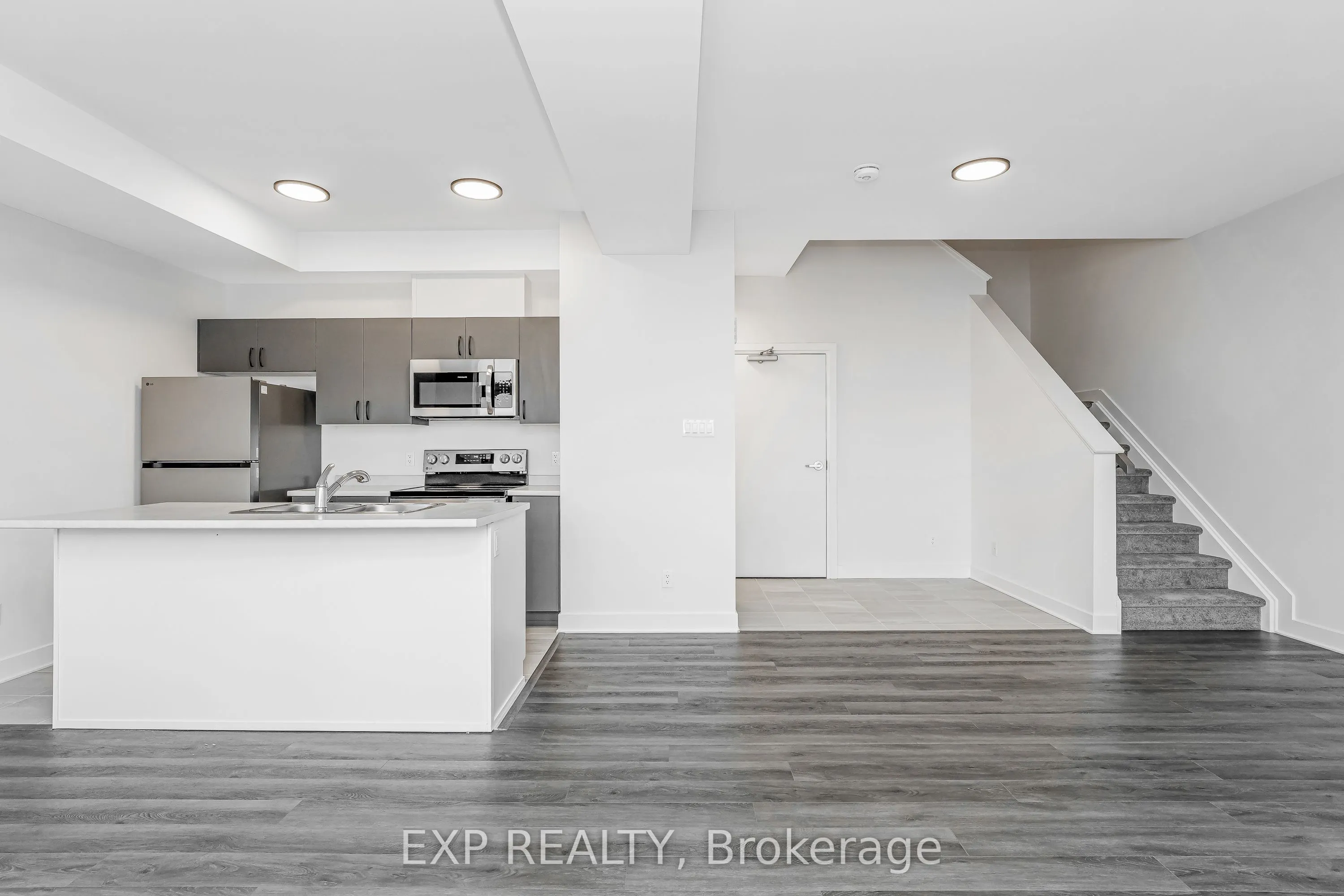 230 Pingwi Place, #K