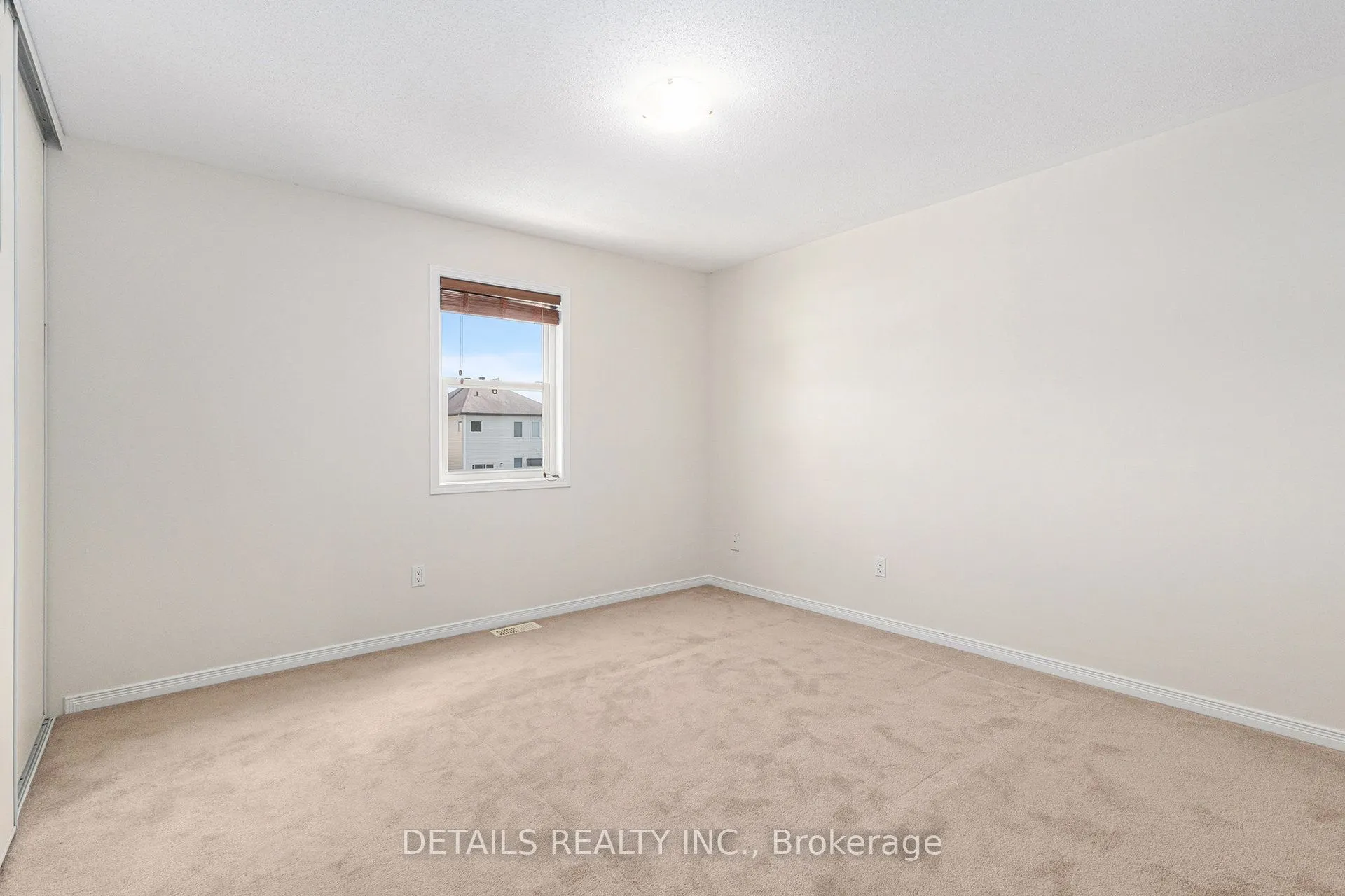 809 Pinnacle Street