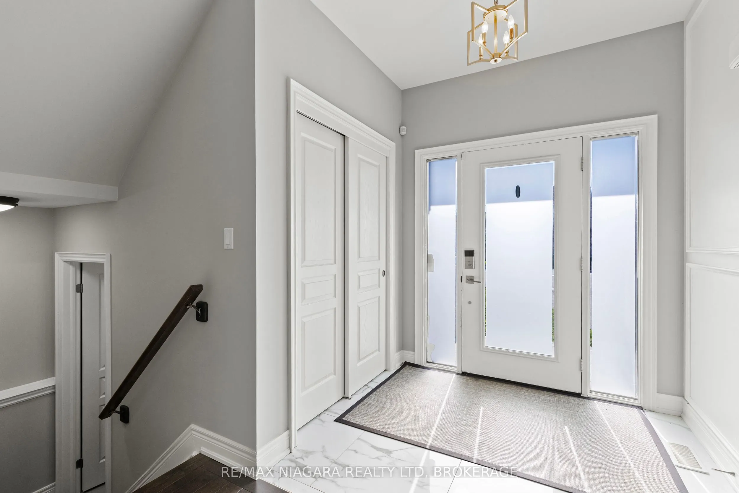 55 Spruce Crescent