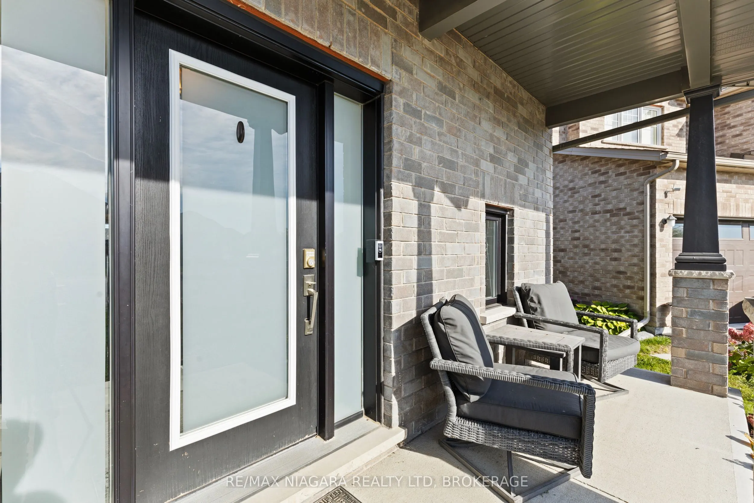 55 Spruce Crescent